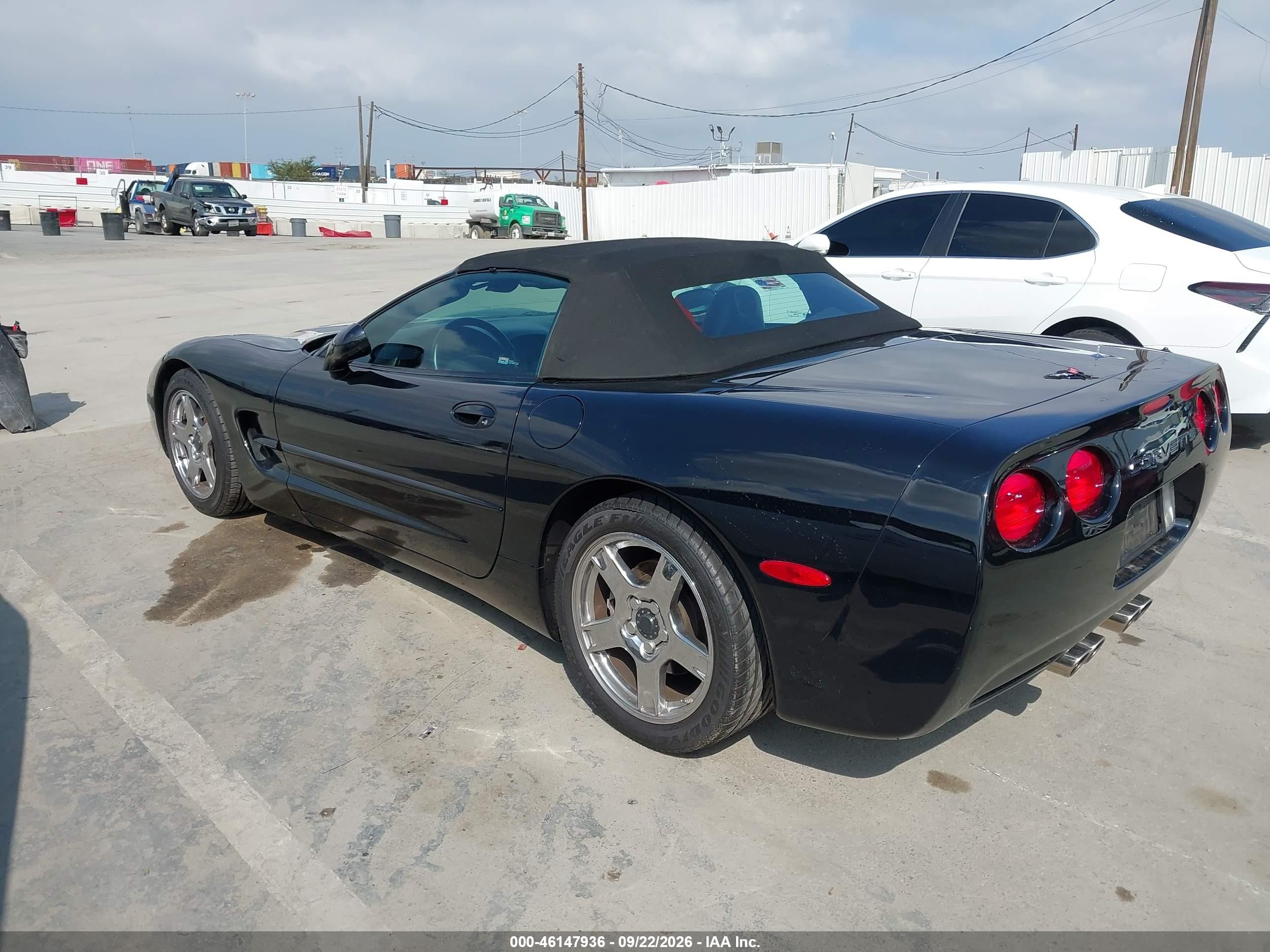 1998 Chevrolet Corvette VIN 1G1YY32G2W5122340 IAAI salvage auction — Normal Wear, Clear - Dealer Only (California), sold $9,950 on 2026-10-12 (photo 3)