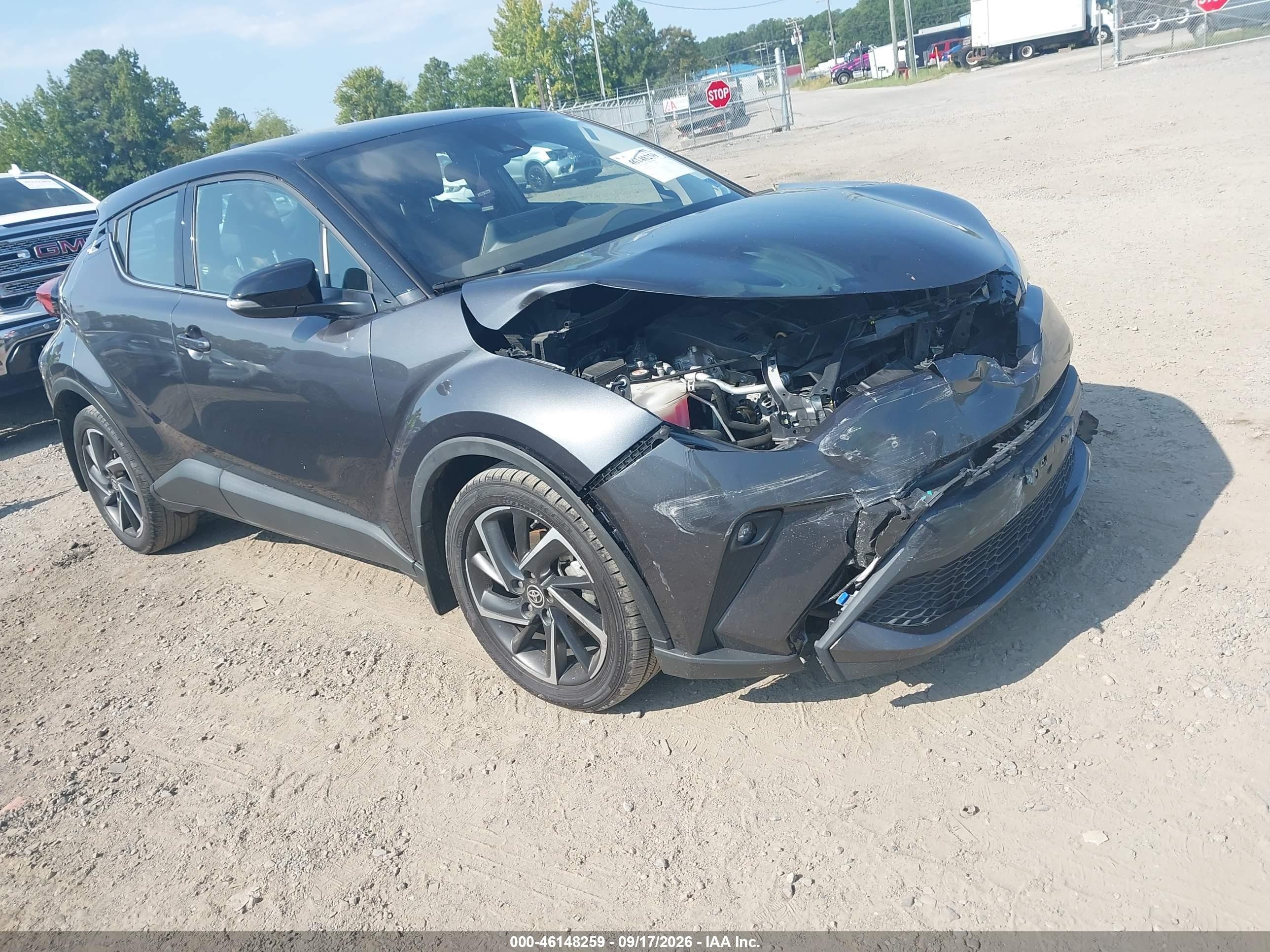 2022 Toyota C-HR VIN NMTKHMBX3NR147905 — IAAI salvage auction photo
