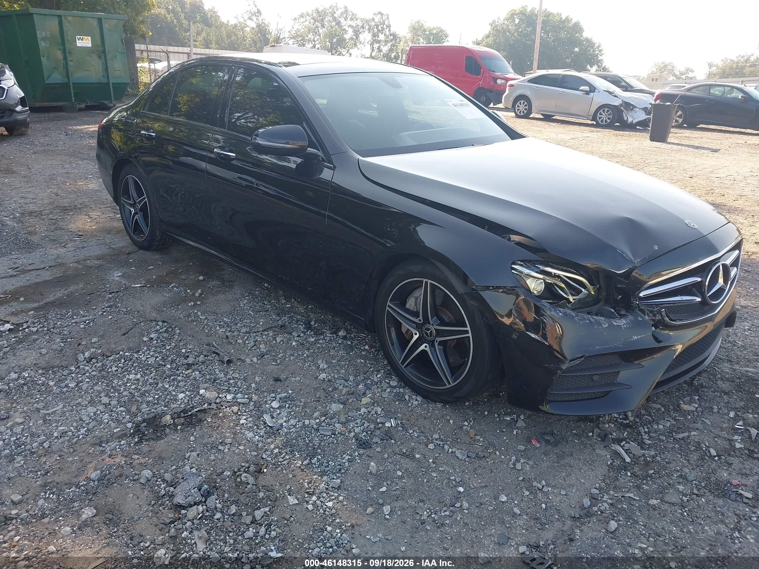 2018 Mercedes-Benz E-Class VIN WDDZF4JB3JA427140 — IAAI salvage auction photo