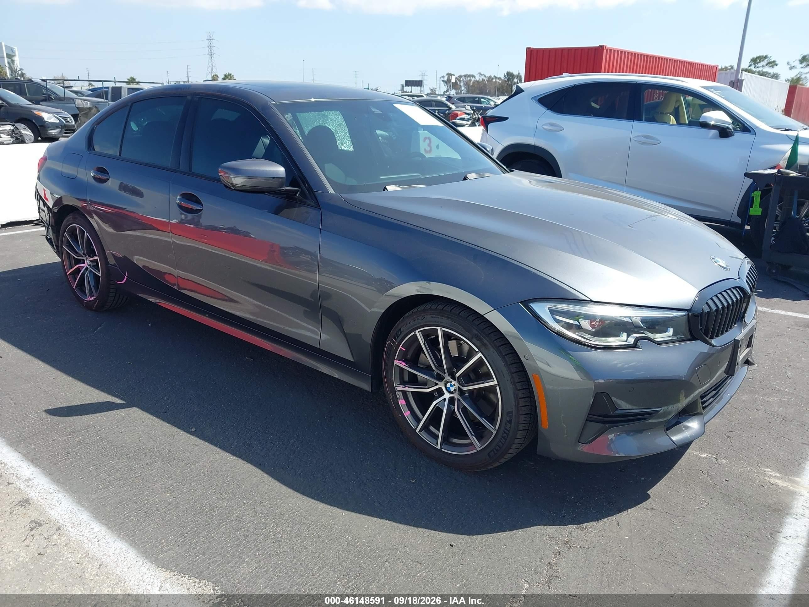 2021 BMW 3er VIN 3MW5R1J00M8B96286 IAAI salvage auction — Side, Salvage (California), sold $11,100 on 2026-09-25 (photo 1)