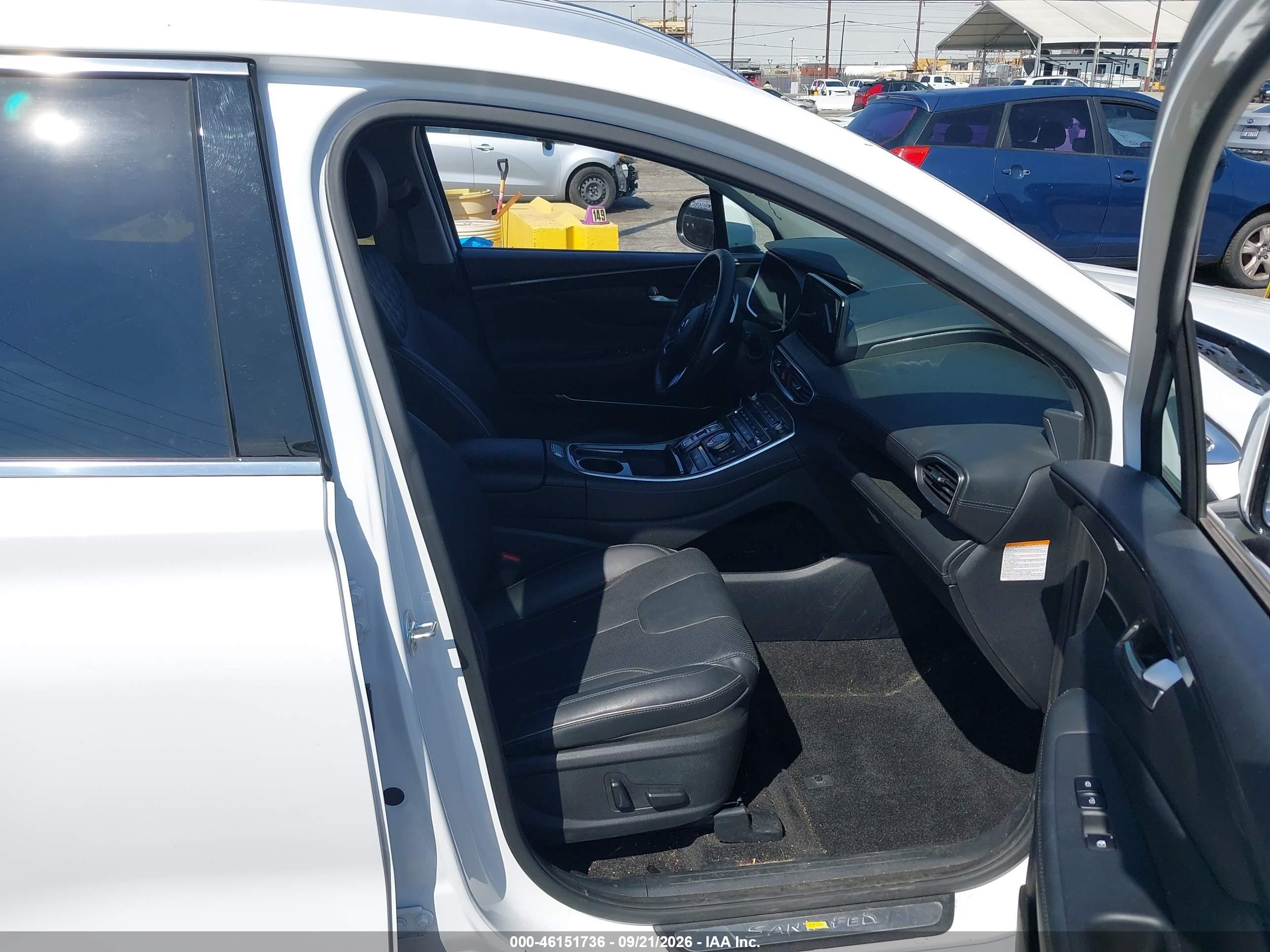 2022 Hyundai Santa fe VIN KM8S3DA10NU037432 IAAI salvage auction — Side, Salvage (California), sold $12,800 on 2026-09-29 (photo 5)