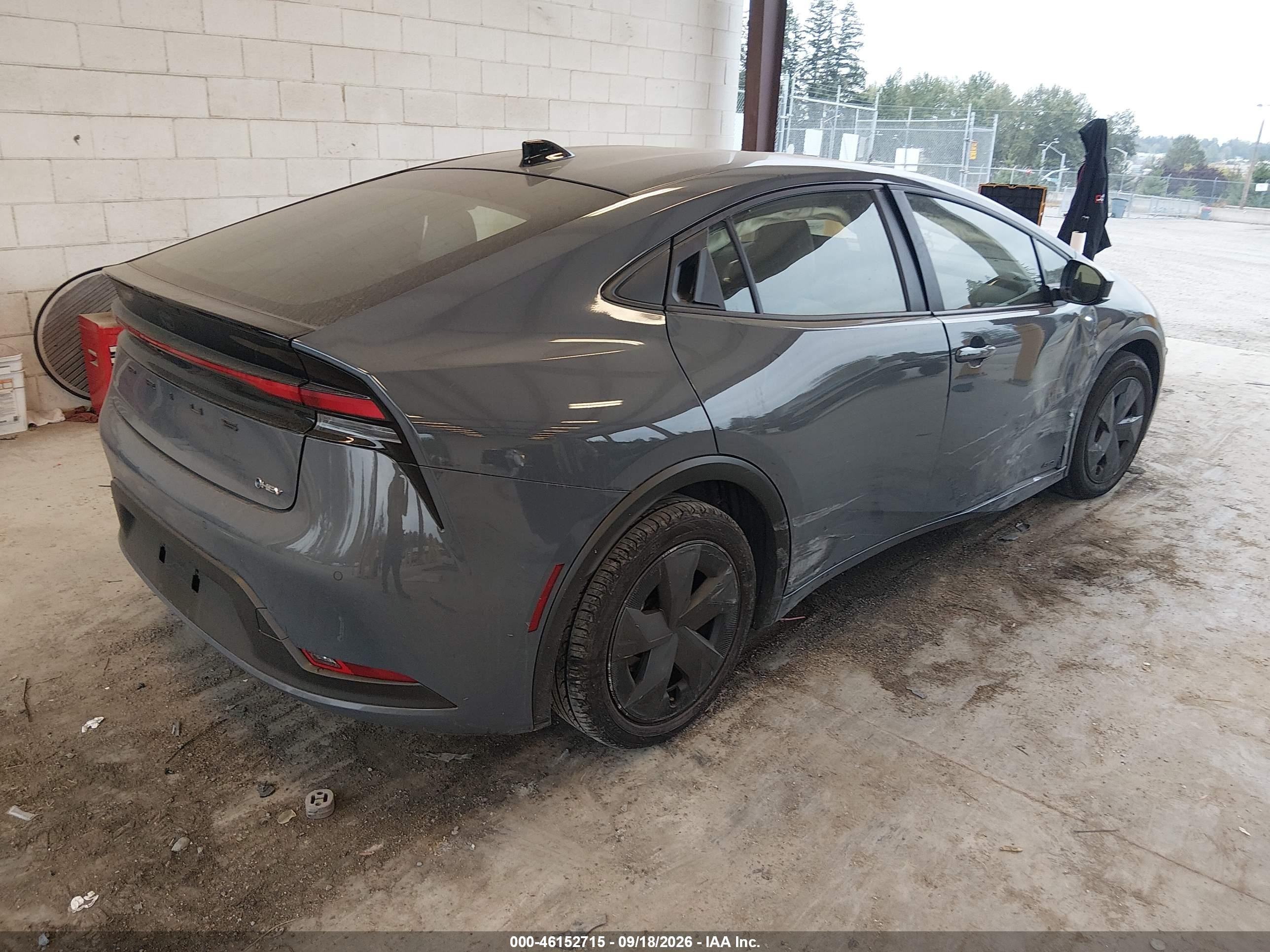 2026 Toyota Prius VIN JTDADABU8T3032728 IAAI salvage auction — Side, Bill Of Sale (Washington), sold $11,900 on 2026-10-15 (photo 4)