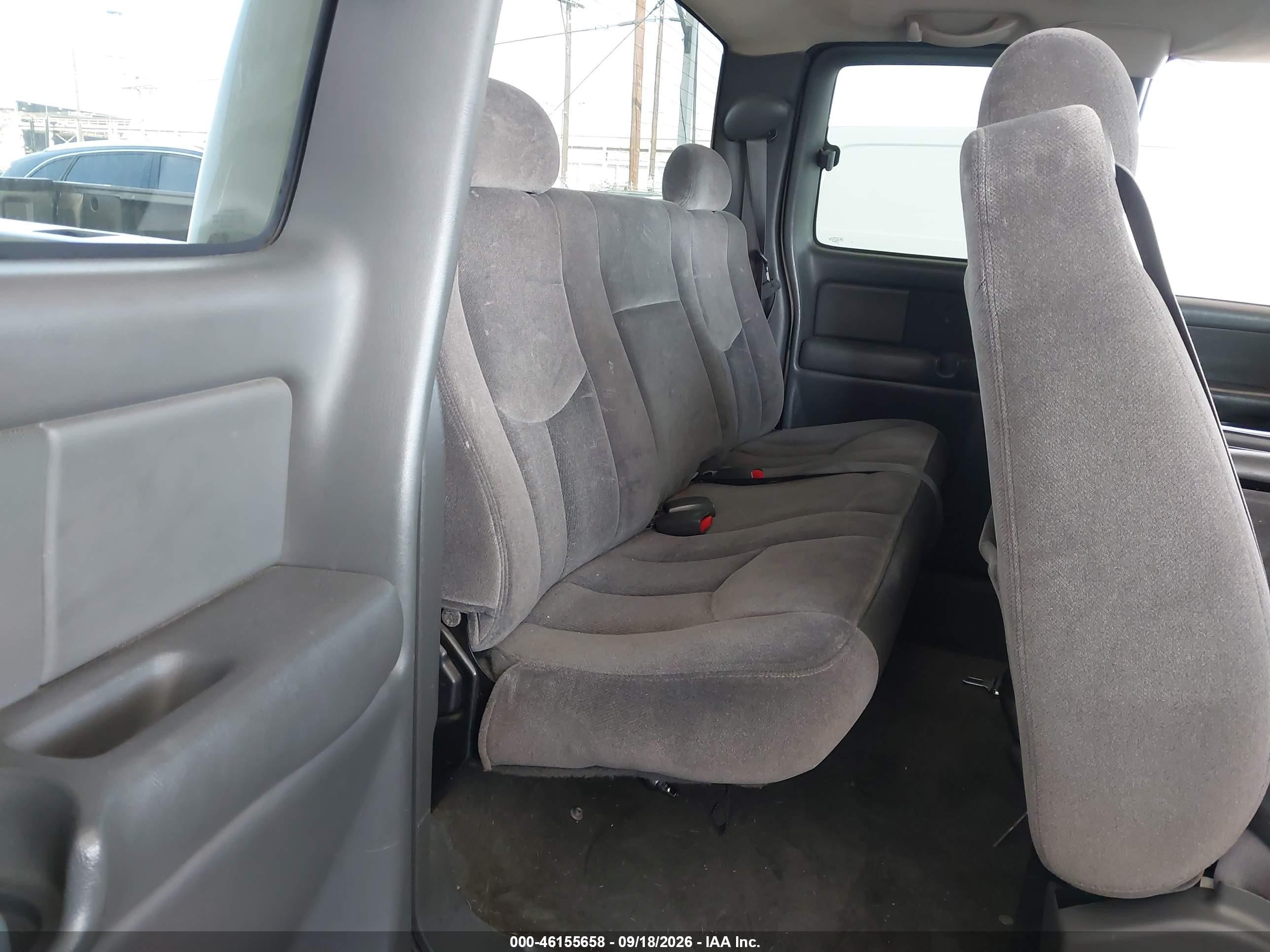 2003 Gmc Sierra 1500 VIN 2GTEC19T131132287 IAAI salvage auction — Front End, Salvage (California), sold $725 on 2026-10-05 (photo 8)