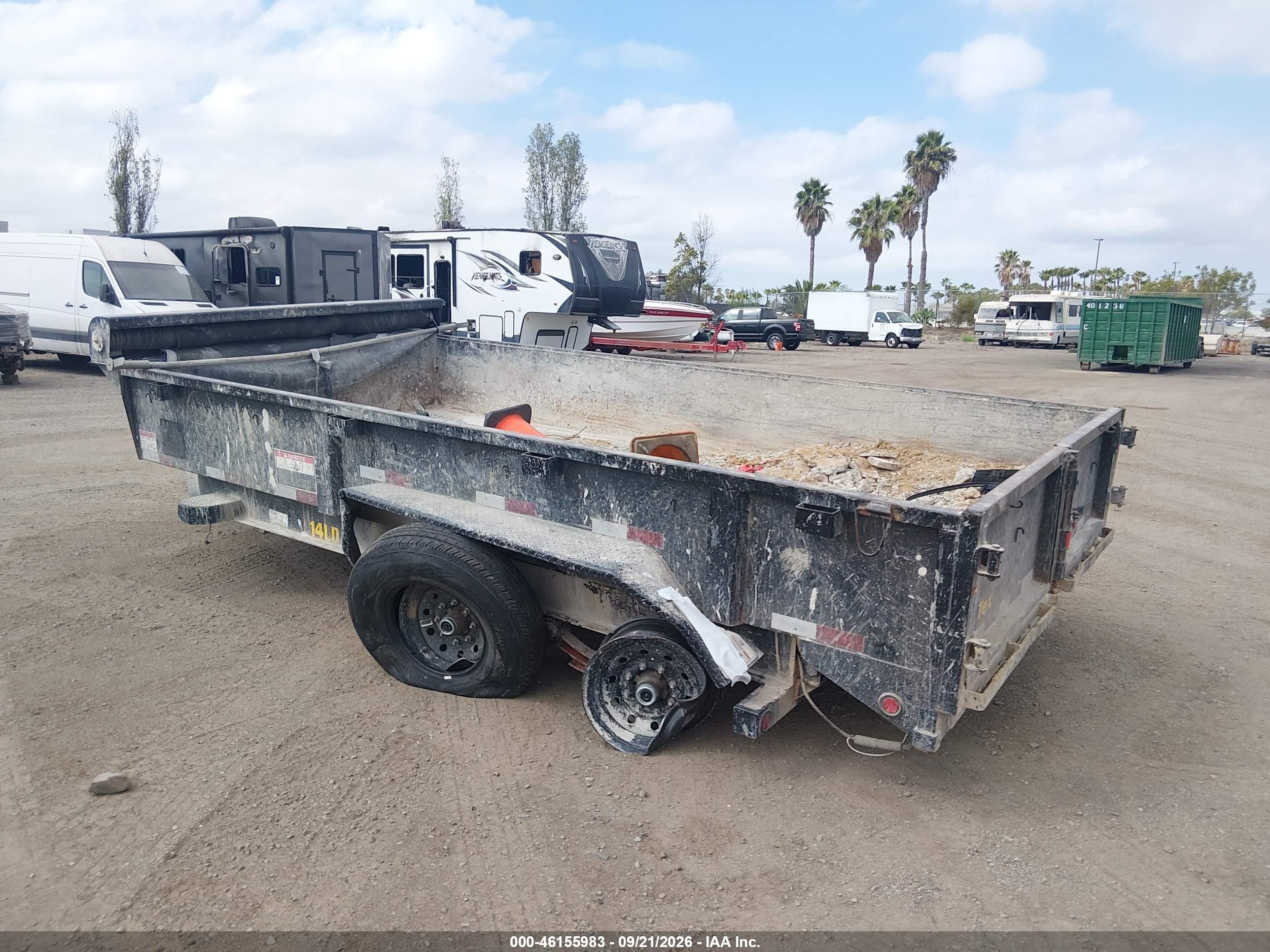 2021 Big Tex Trailer VIN 16V1D1924M5092567 IAAI salvage auction — Rear End, Salvage (California), sold $1,550 on 2026-10-02 (photo 3)