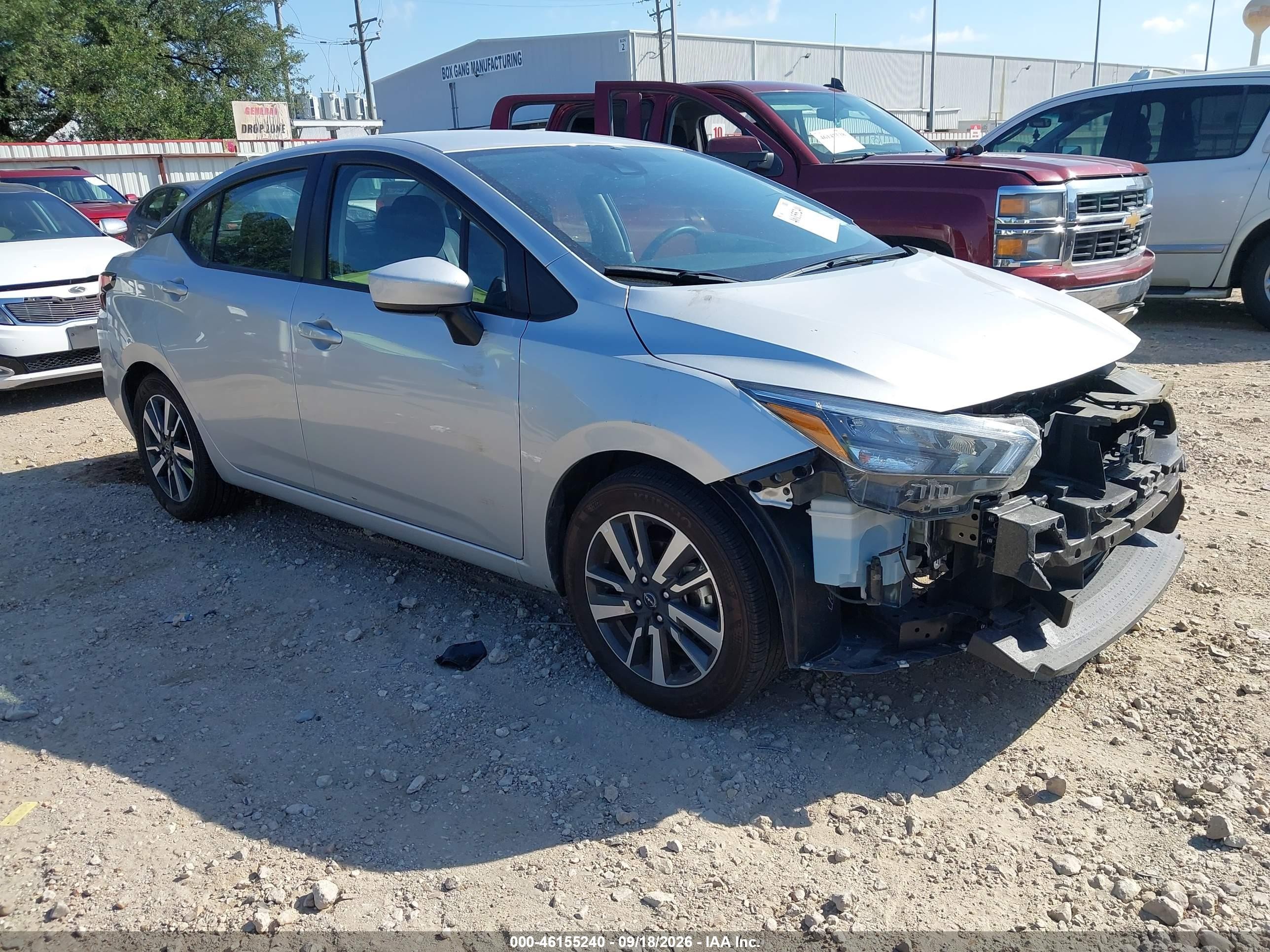2025 Nissan Versa VIN 3N1CN8EVXSL865682 — IAAI salvage auction photo