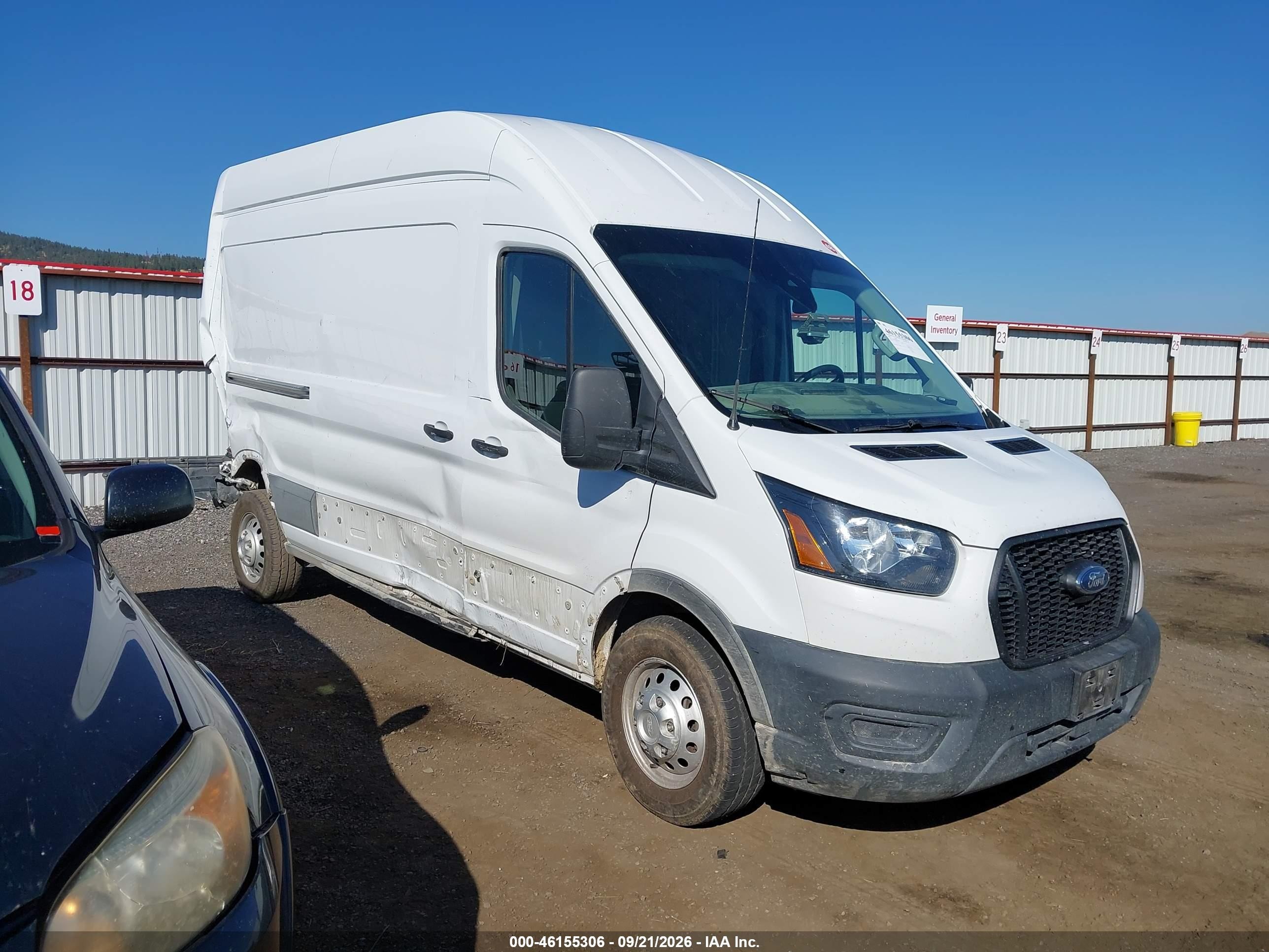 2025 Ford Transit-250 VIN 1FTBR2X88SKB19184 — IAAI salvage auction photo