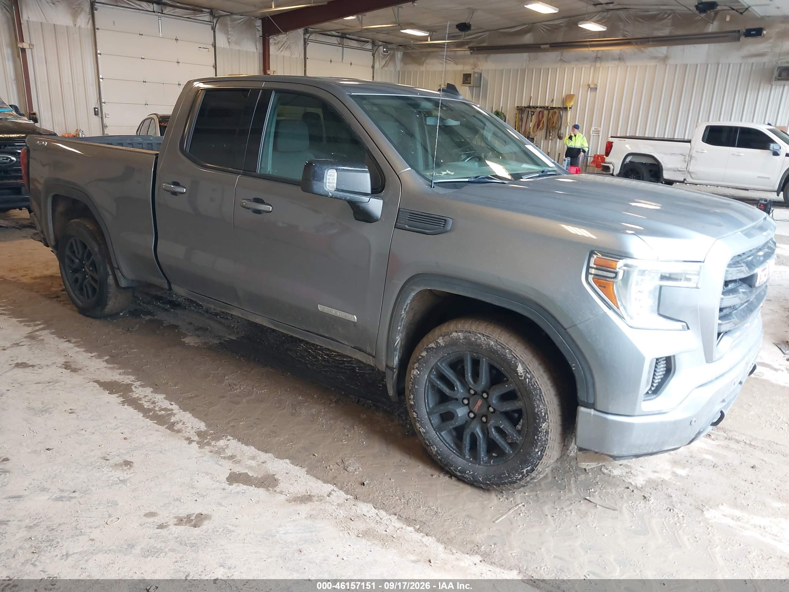 2021 GMC Sierra 1500 VIN 1GTR9CEK9MZ270242 — IAAI salvage auction photo