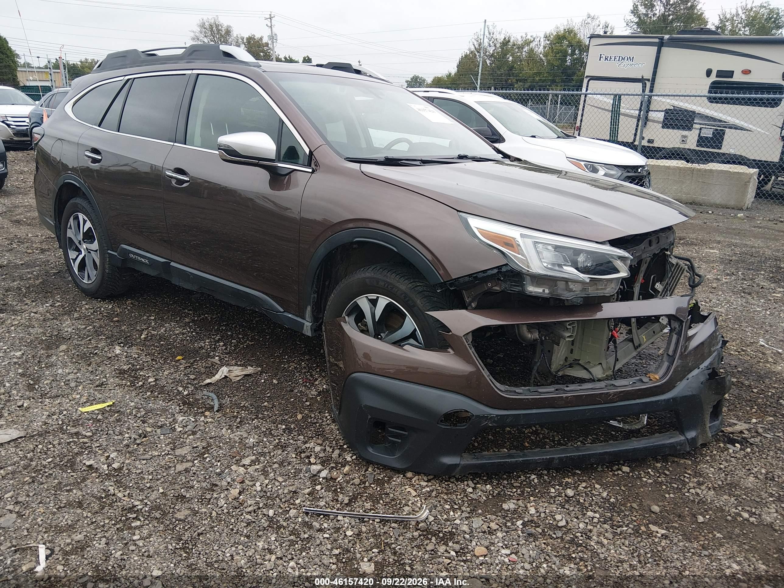 2021 Subaru Outback VIN 4S4BTAPC5M3198385 — IAAI salvage auction photo