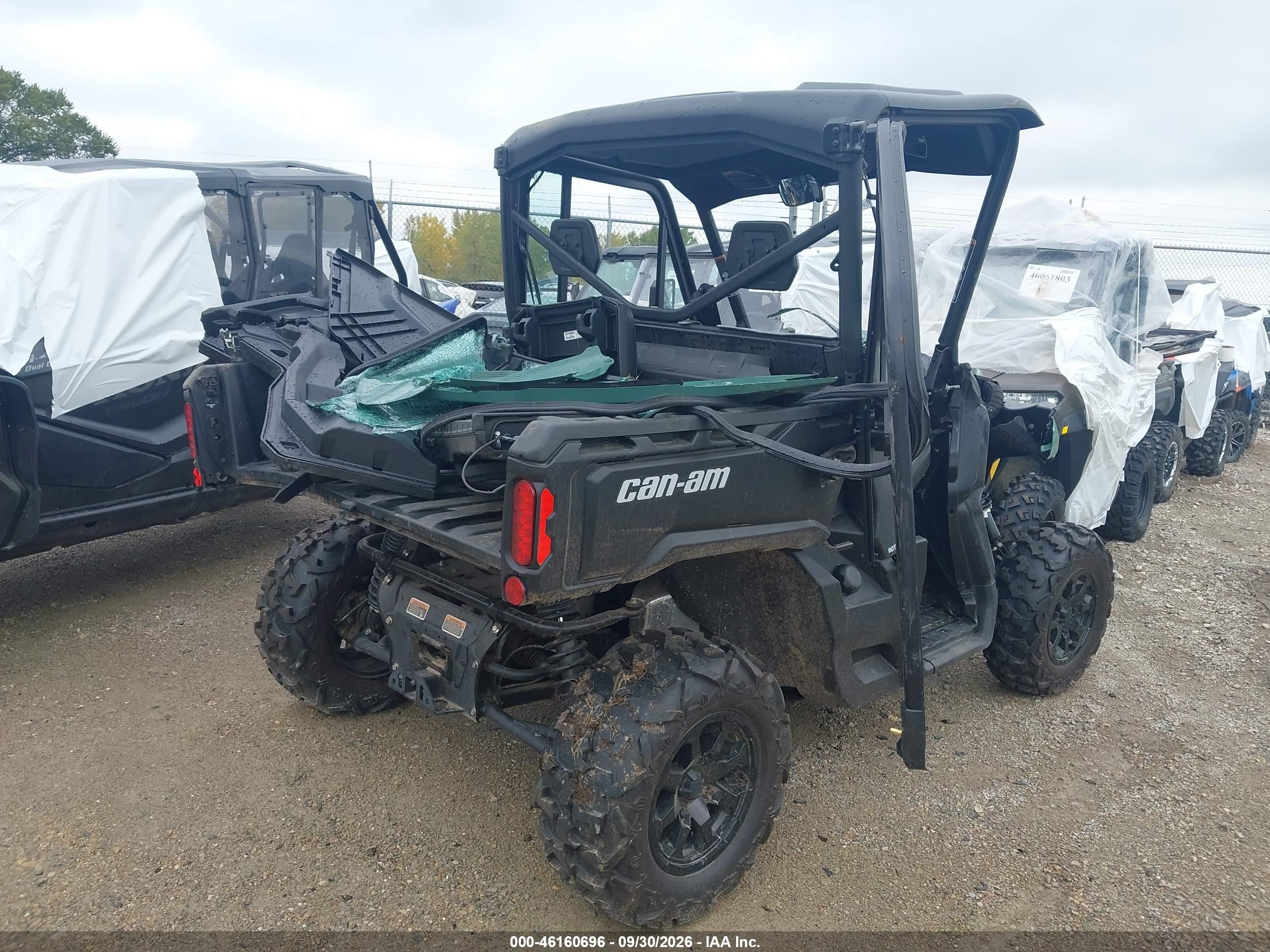 2026 Can-Am Defender VIN 3JBUFAP42TK004159 IAAI salvage auction — Rollover, Bill Of Sale (Wisconsin), sold $3,250 on 2026-10-07 (photo 6)
