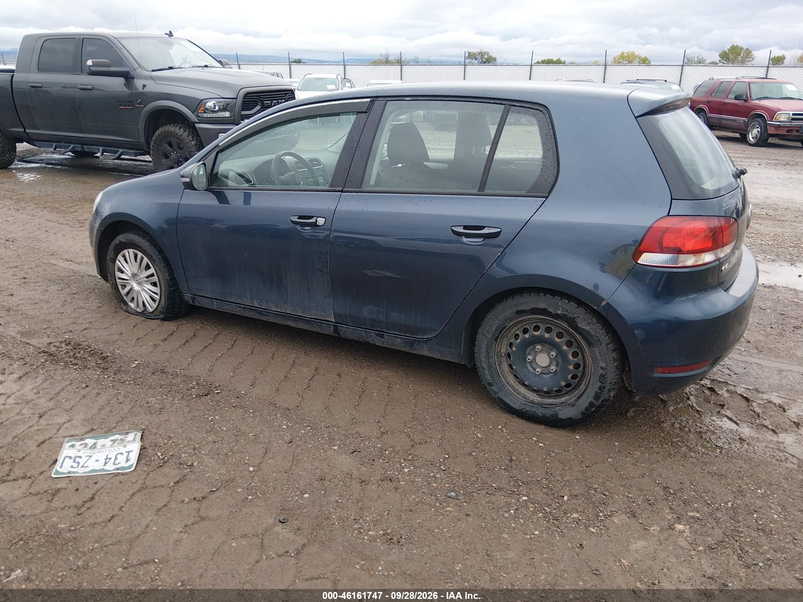 2013 Volkswagen Golf VIN WVWDB7AJXDW084245 IAAI salvage auction — Normal Wear, Clear (Colorado), sold $550 on 2026-10-08 (photo 3)