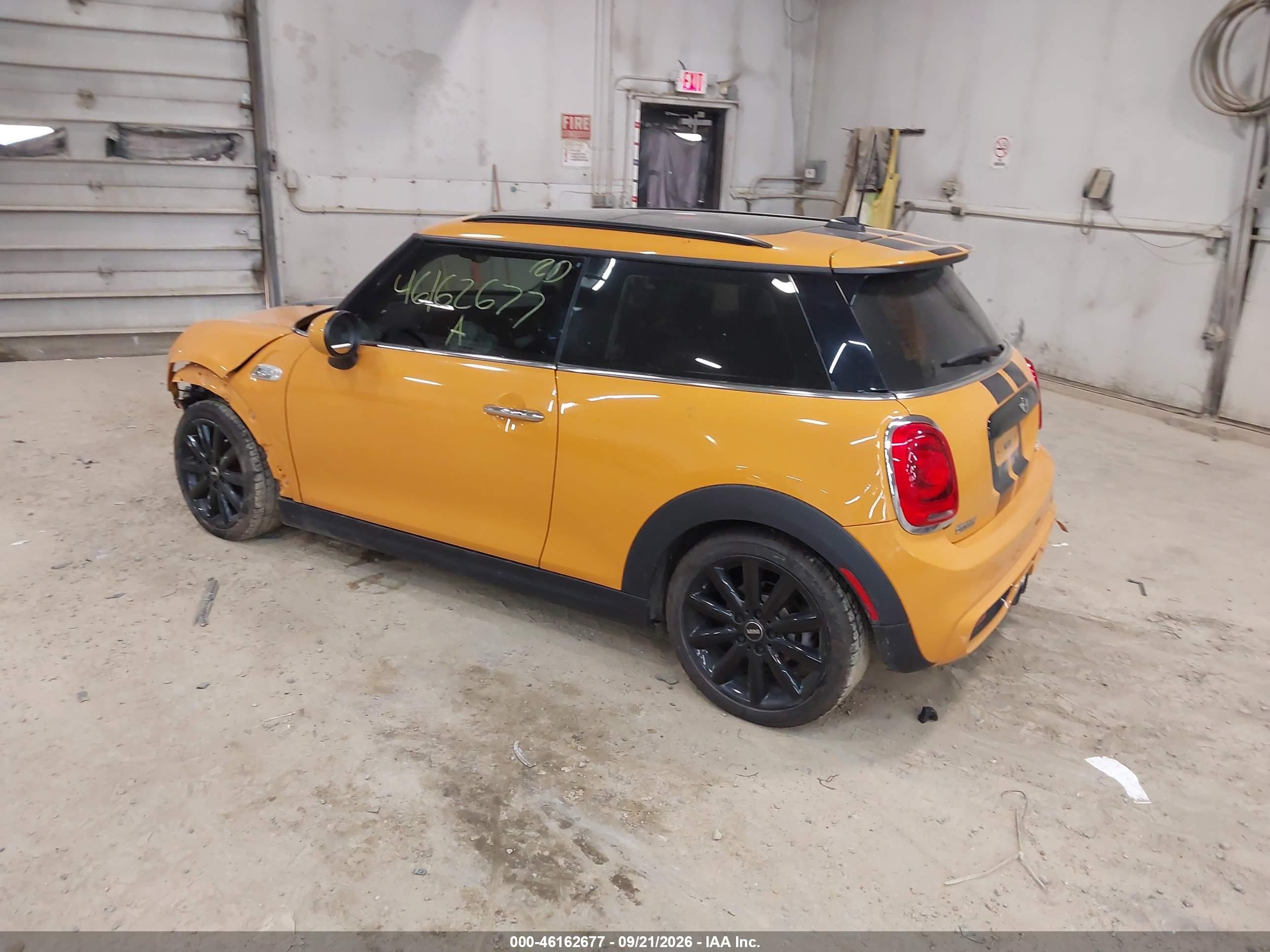 2016 Mini Hard top VIN WMWXP7C53G3B92890 IAAI salvage auction — Front End, Salvage (Pennsylvania), sold $1,650 on 2026-10-02 (photo 3)