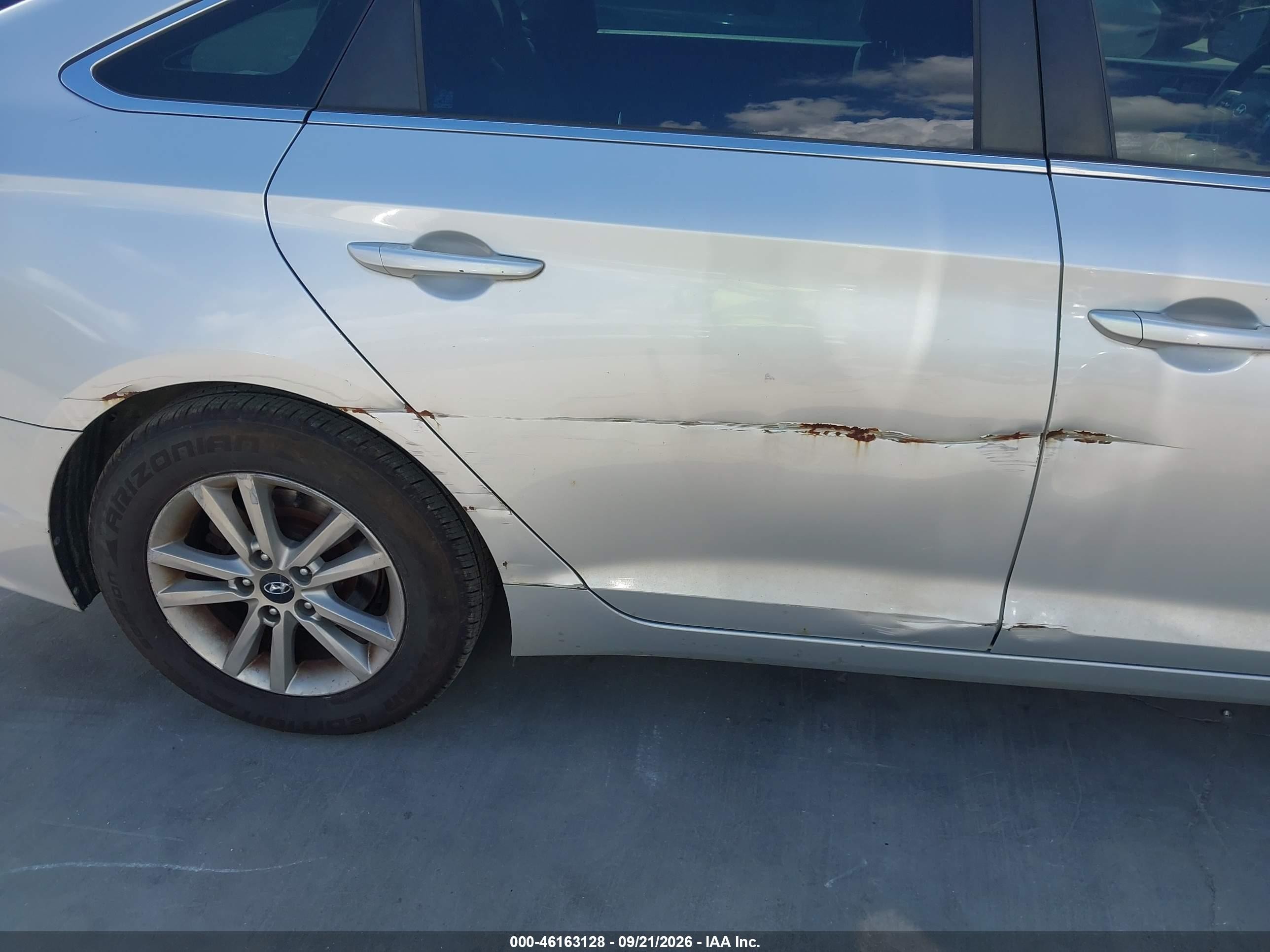 2015 Hyundai Sonata VIN 5NPE24AF0FH224519 IAAI salvage auction — Normal Wear, Original (Texas), sold $1,175 on 2026-10-06 (photo 6)