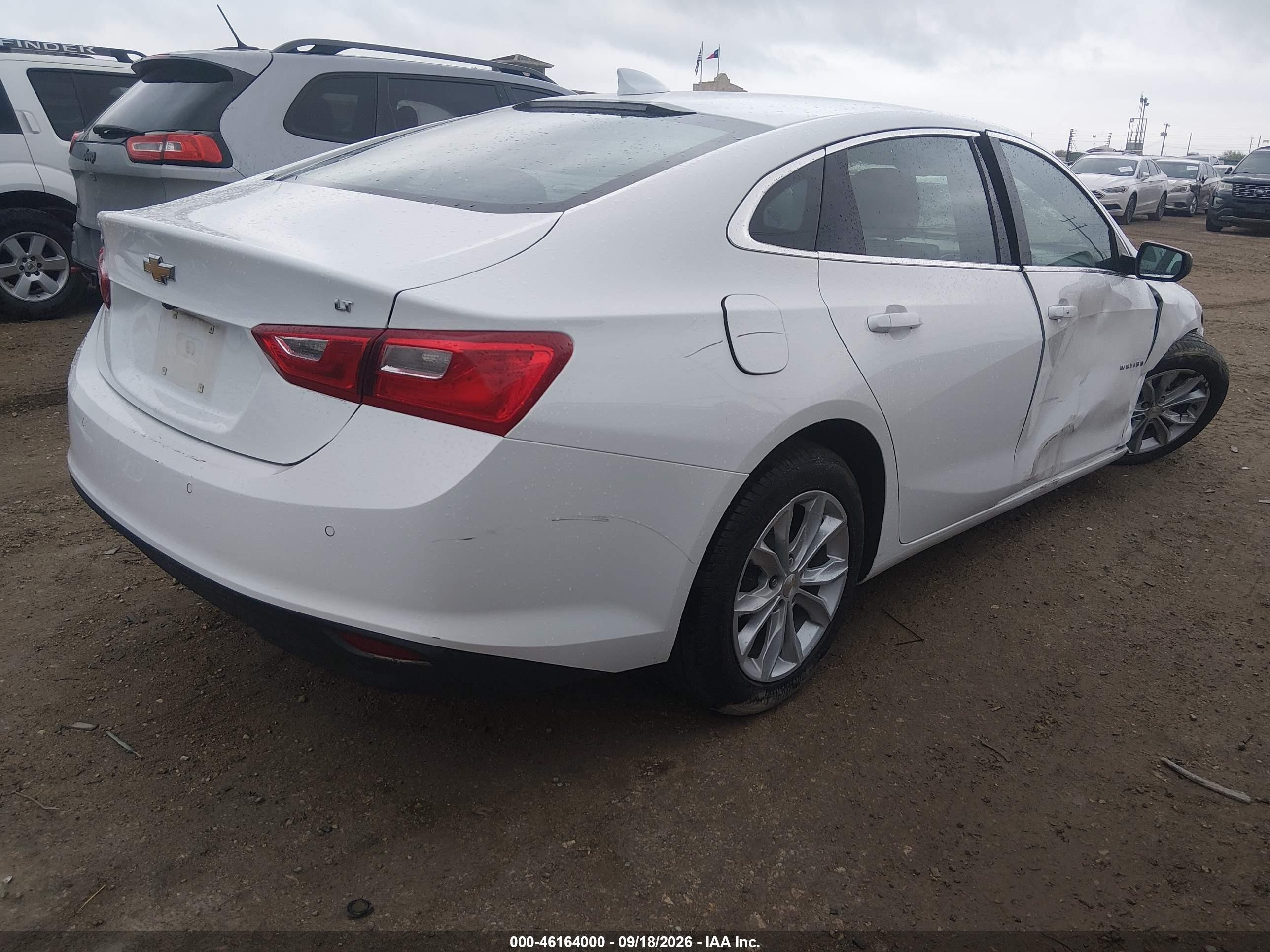 2025 Chevrolet Malibu VIN 1G1ZD5ST2SF145467 IAAI salvage auction — Side, Enterprise Vehicles Clear Only (Mississippi), sold $8,600 on 2026-09-24 (photo 4)