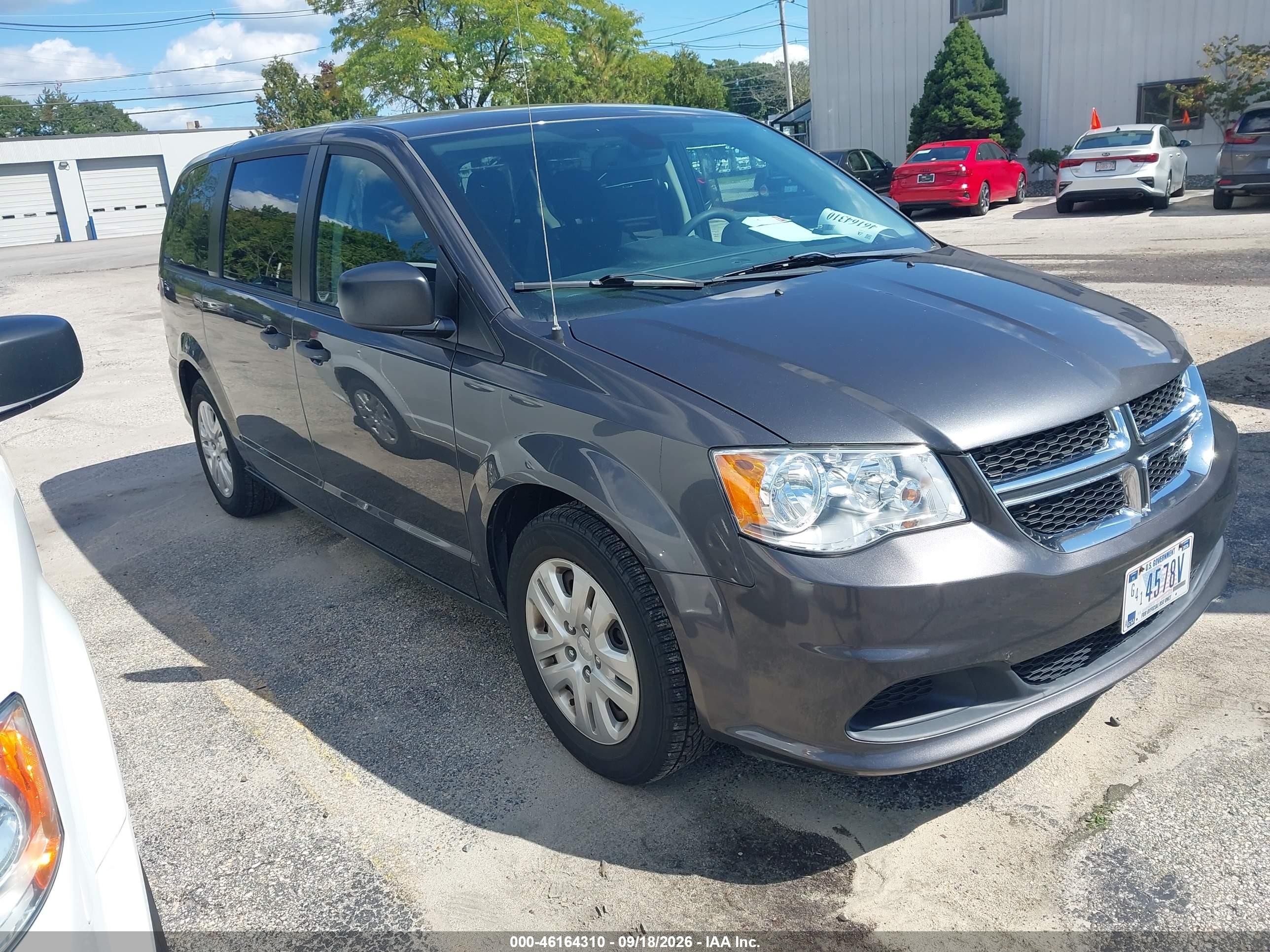 2019 Dodge Grand Caravan VIN 2C4RDGBGXKR509164 — IAAI salvage auction photo