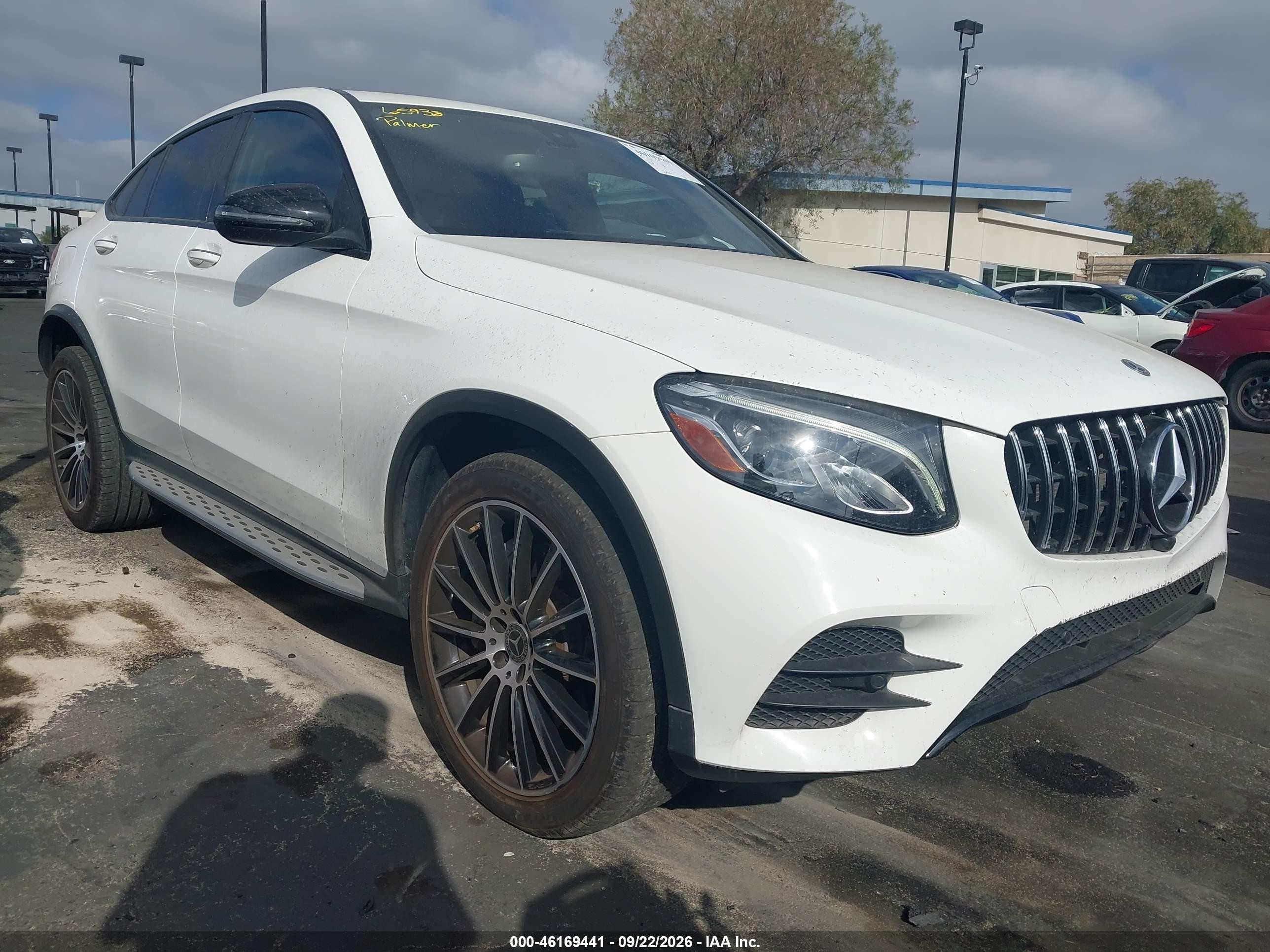 2019 Mercedes-Benz GLC-Class VIN WDC0J4KB0KF558427 — IAAI salvage auction photo