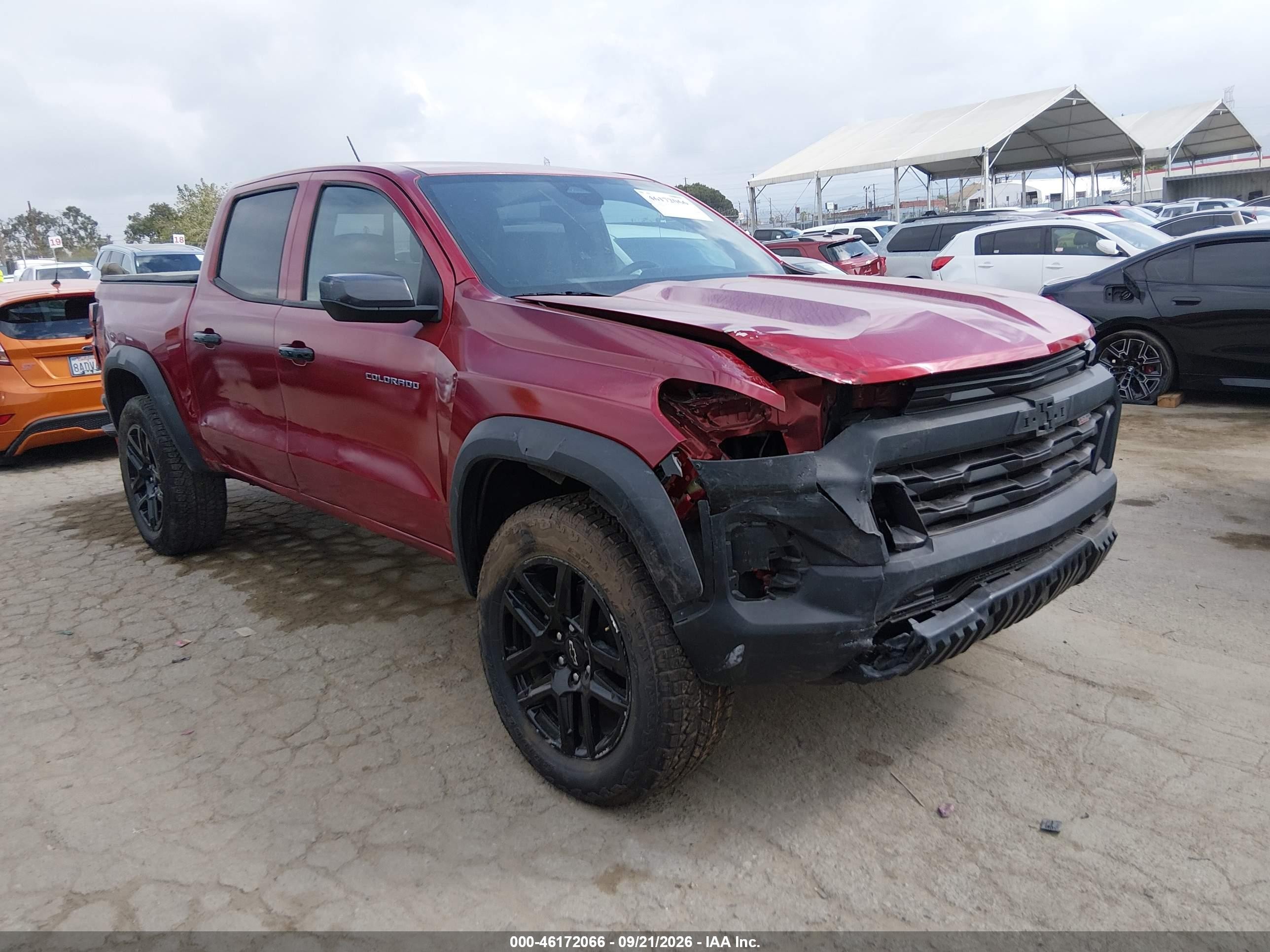 2025 Chevrolet Colorado VIN 1GCPTEEK6S1167585 — IAAI salvage auction photo