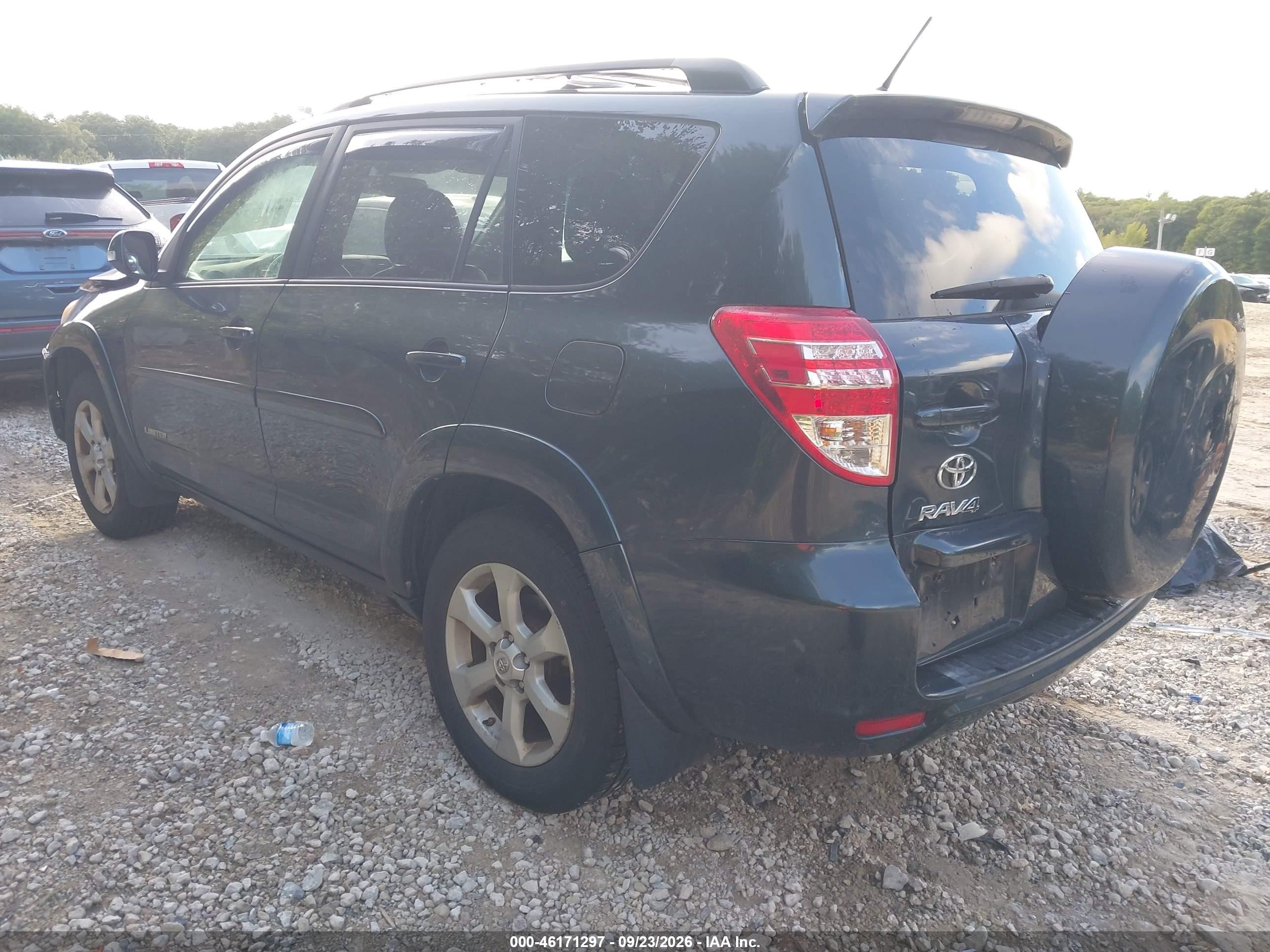 2011 Toyota RAV4 VIN 2T3DK4DV1BW061655 IAAI salvage auction — Front End, Clear (Massachusetts), sold $900 on 2026-10-21 (photo 3)