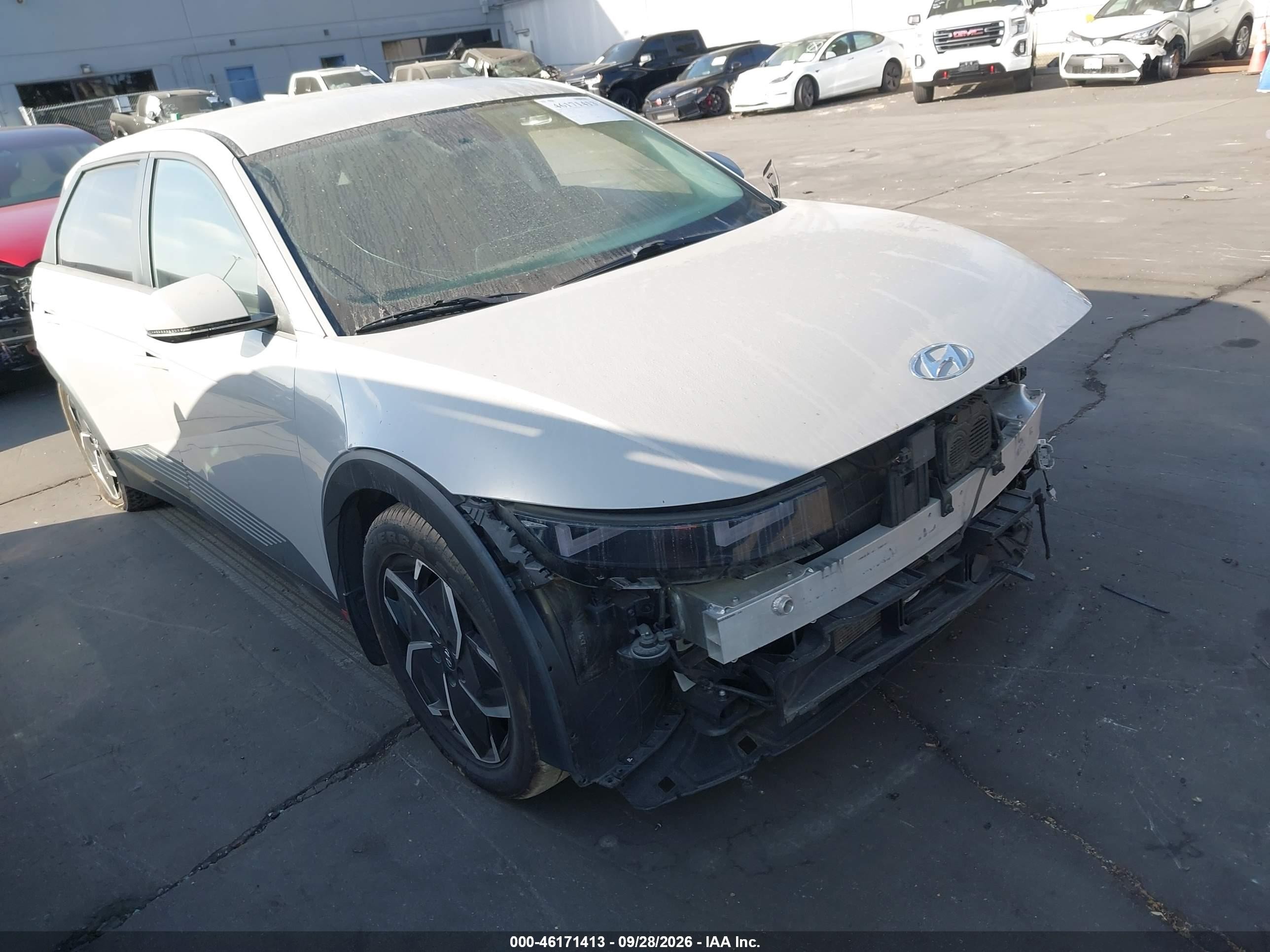 2022 Hyundai Ioniq 5 VIN KM8KNDAF8NU111900 — IAAI salvage auction photo