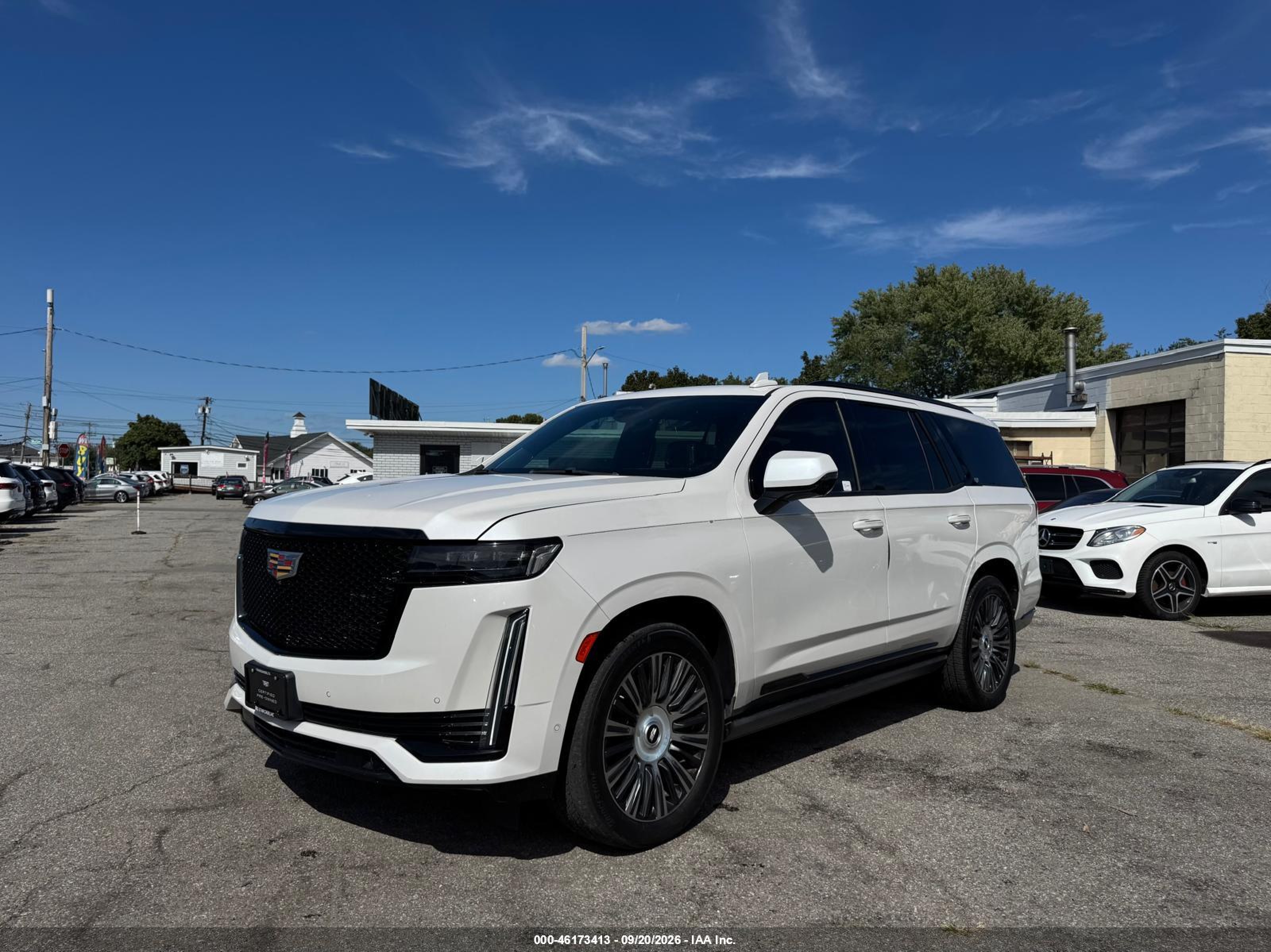 2021 Cadillac Escalade VIN 1GYS4GKLXMR226068 IAAI salvage auction — Mechanical, Original (Texas), sold $21,600 on 2026-10-07 (photo 2)