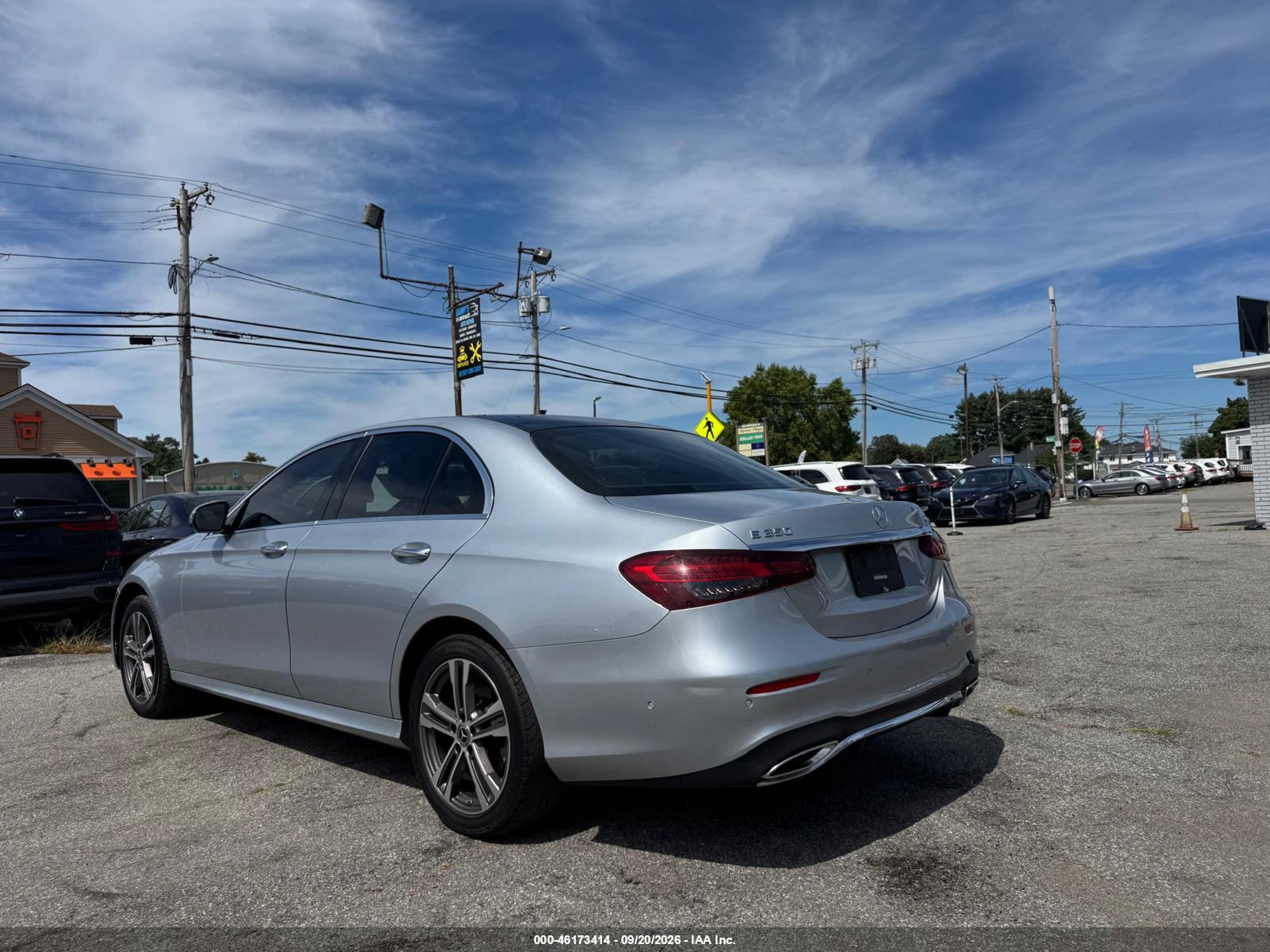 2021 Mercedes-benz E-class VIN W1KZF8EB1MA908834 IAAI salvage auction — Unknown, Clear (Arkansas), sold $12,100 on 2026-10-07 (photo 3)