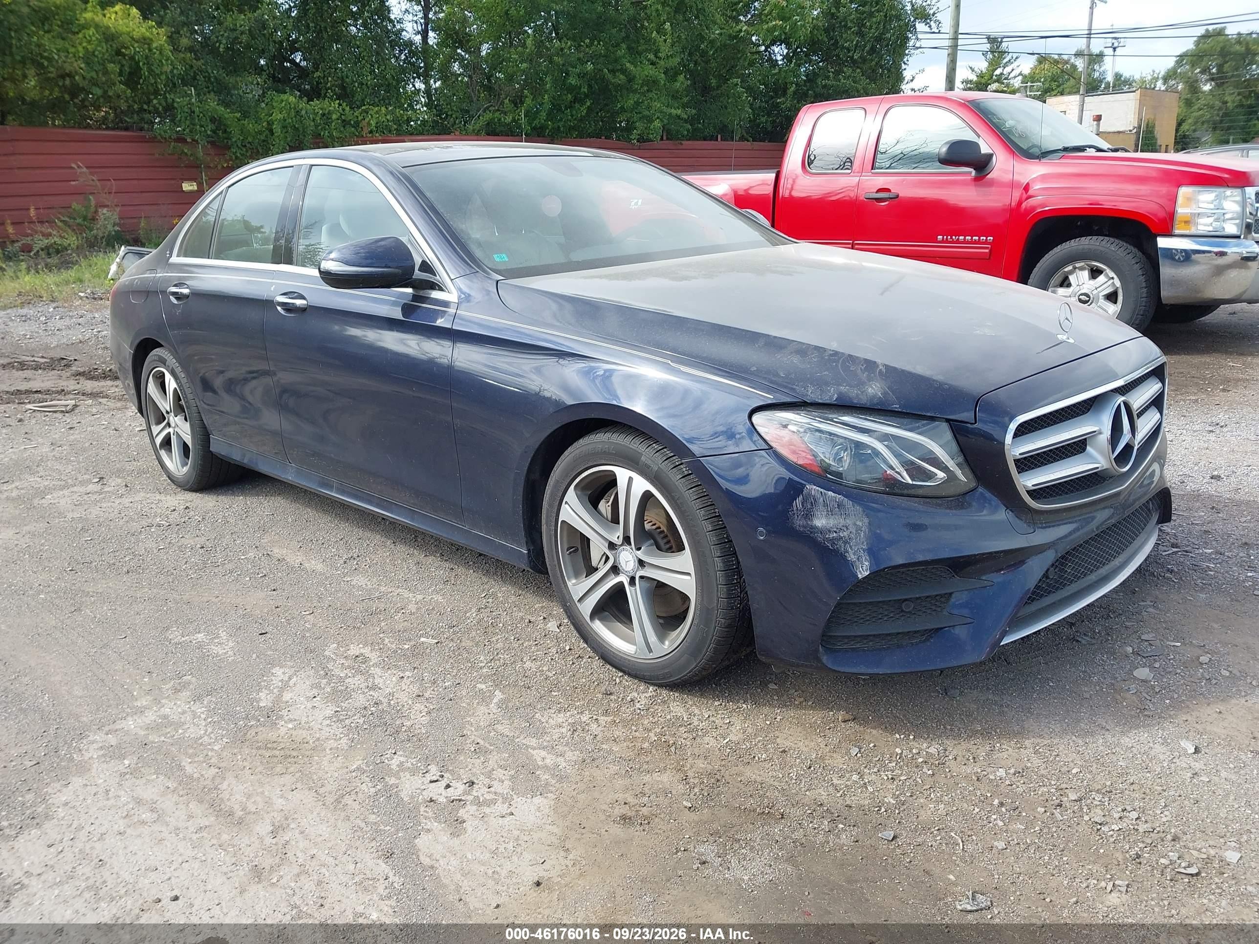 2017 Mercedes-Benz E-Class VIN WDDZF4KB3HA075038 — IAAI salvage auction photo
