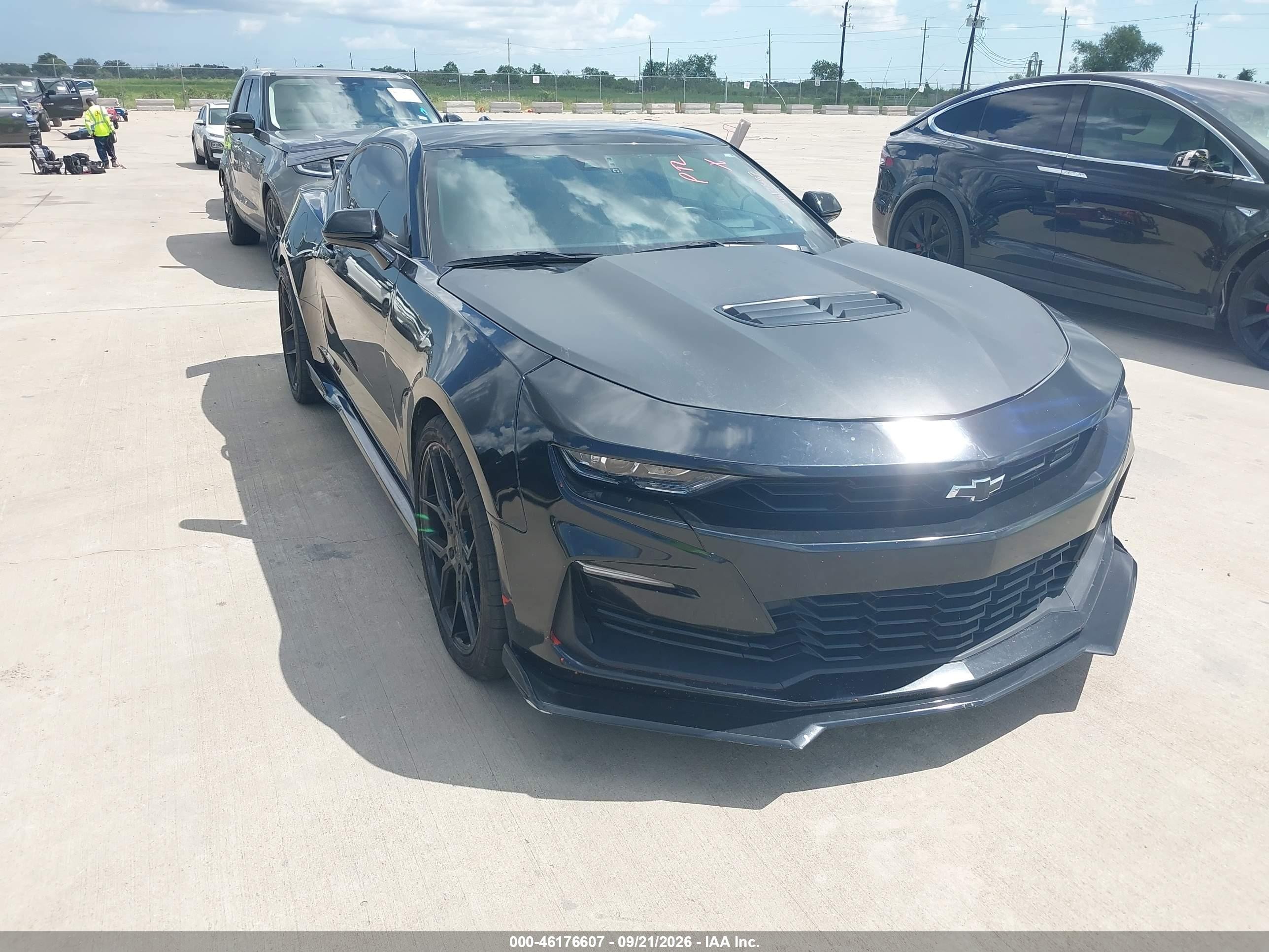 2024 Chevrolet Camaro VIN 1G1FH1R72R0121627 — IAAI salvage auction photo
