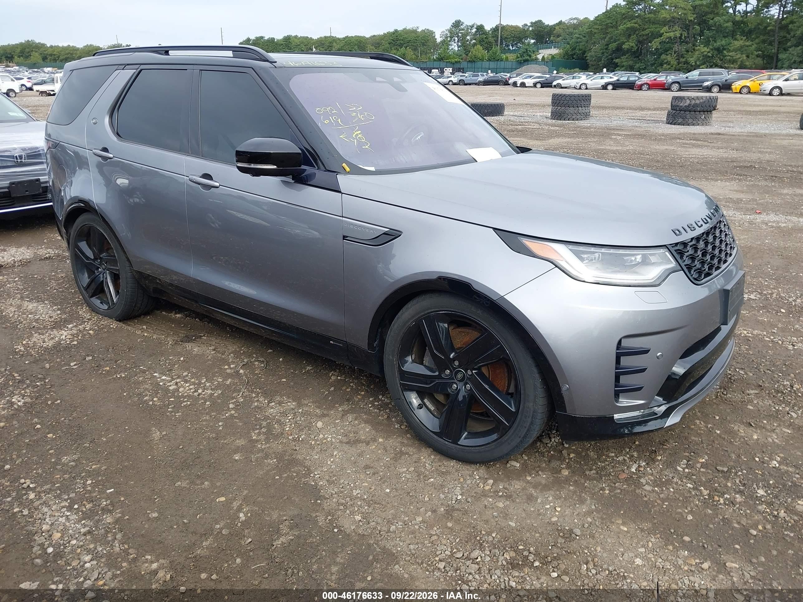 2021 Land Rover Discovery VIN SALRM4RU1M2452793 — IAAI salvage auction photo