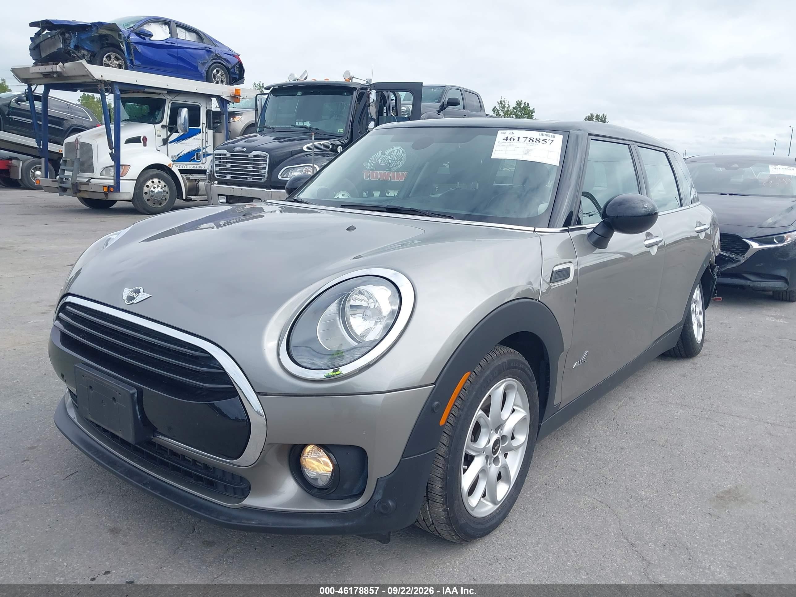 2017 Mini Clubman VIN WMWLU1C58H2F27279 IAAI salvage auction — Rear End, Salvage (Ohio), sold $4,150 on 2026-09-30 (photo 2)