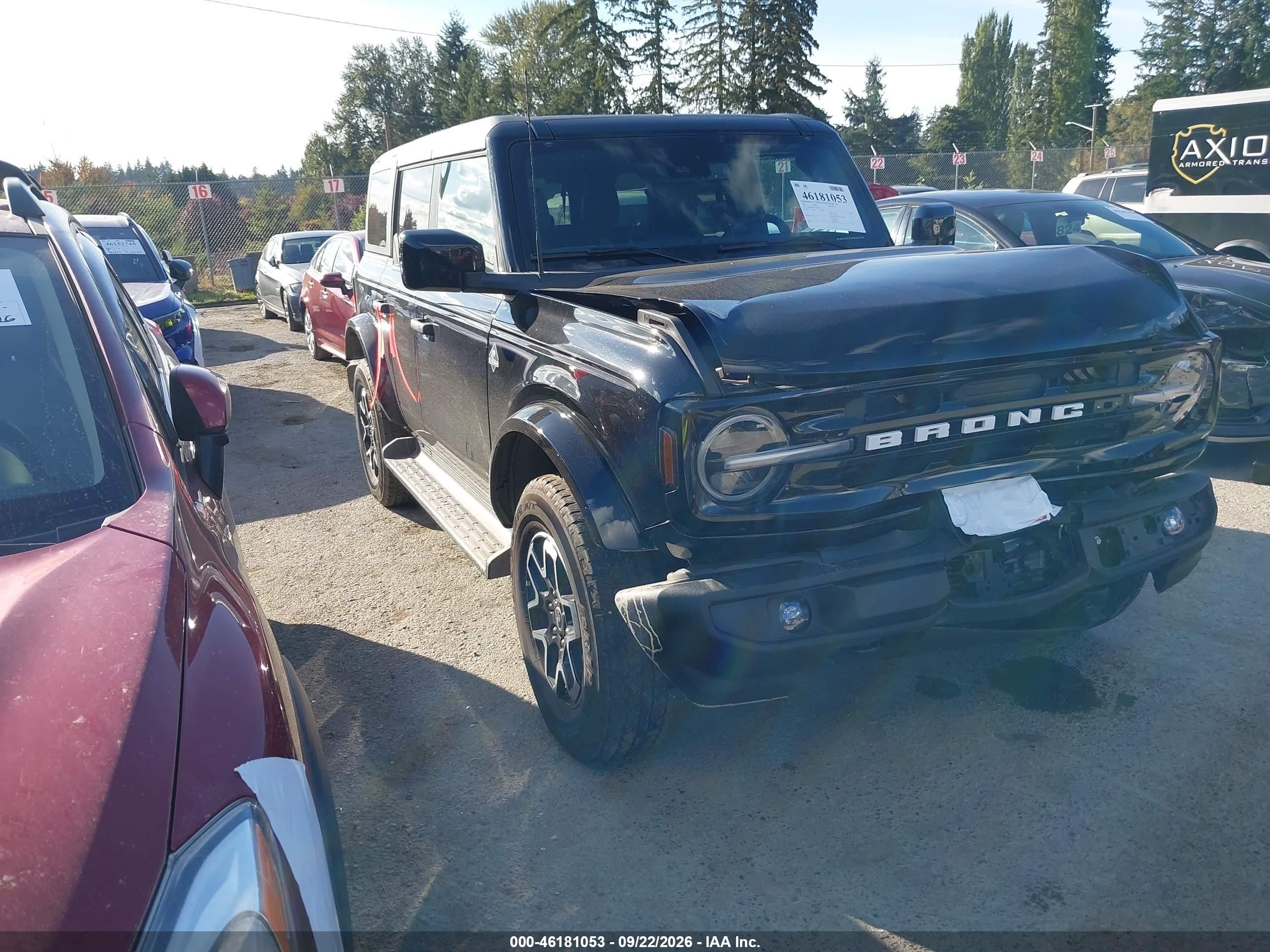2026 Ford Bronco VIN 1FMDE8BH4TLA40360 — IAAI salvage auction photo