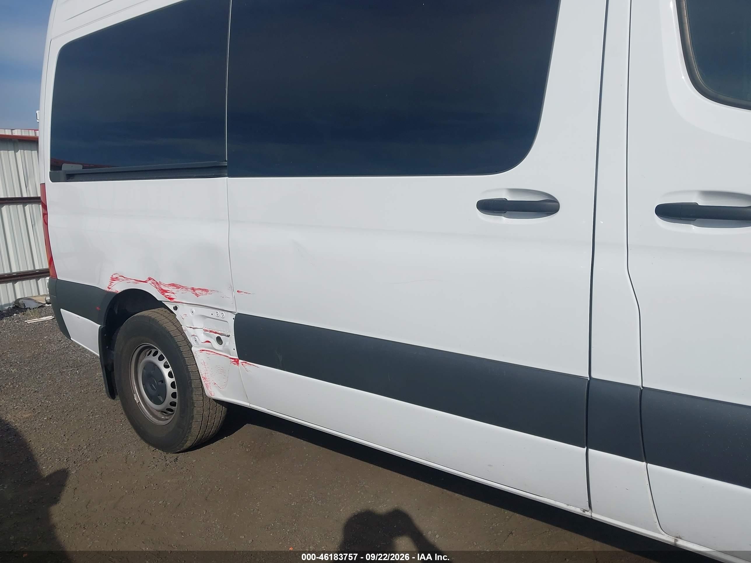 2026 Mercedes-benz Sprinter VIN W1Z4KFHY6TT612058 IAAI salvage auction — Rear End, Enterprise Vehicles Clear Only (Washington), sold $27,000 on 2026-09-25 (photo 6)
