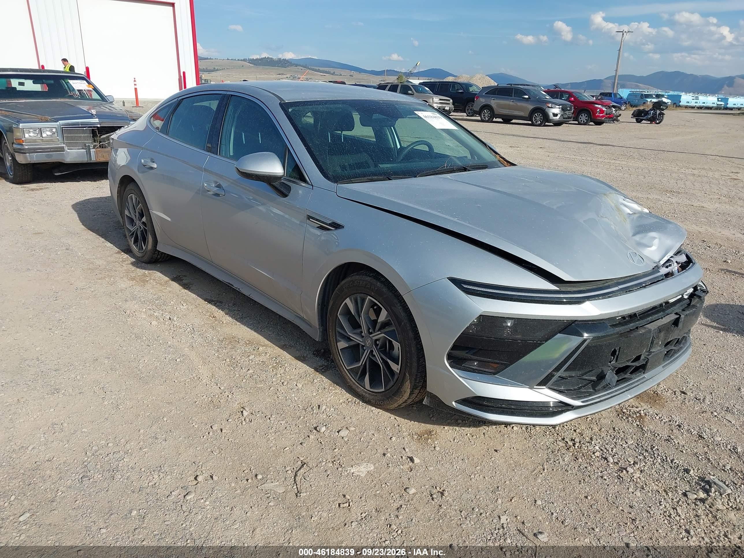 2025 Hyundai Sonata VIN KMHL64JA3SA489500 — IAAI salvage auction photo