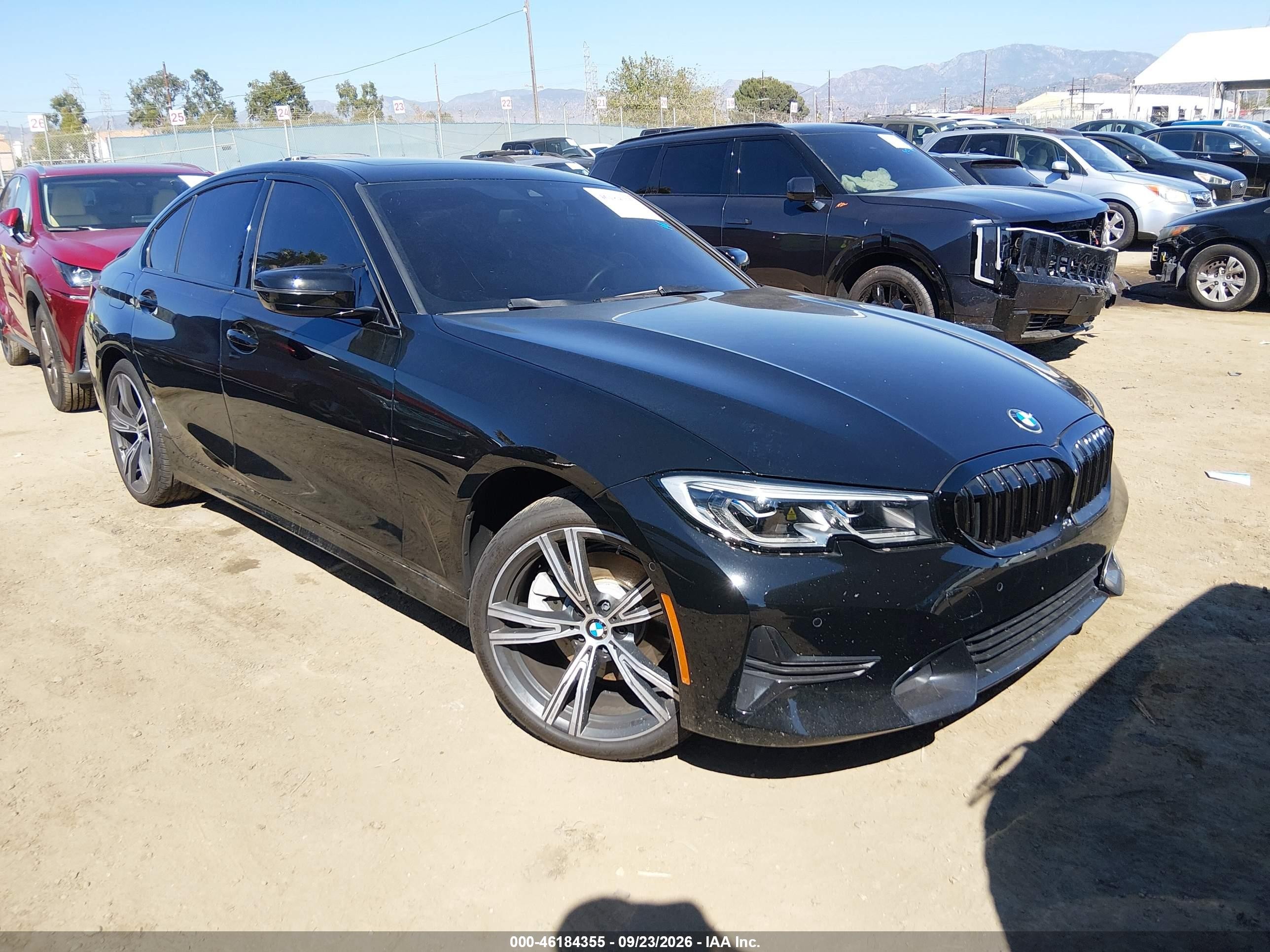 2019 BMW 3 Series VIN 3MW5R1J54K8A05669 — IAAI salvage auction photo