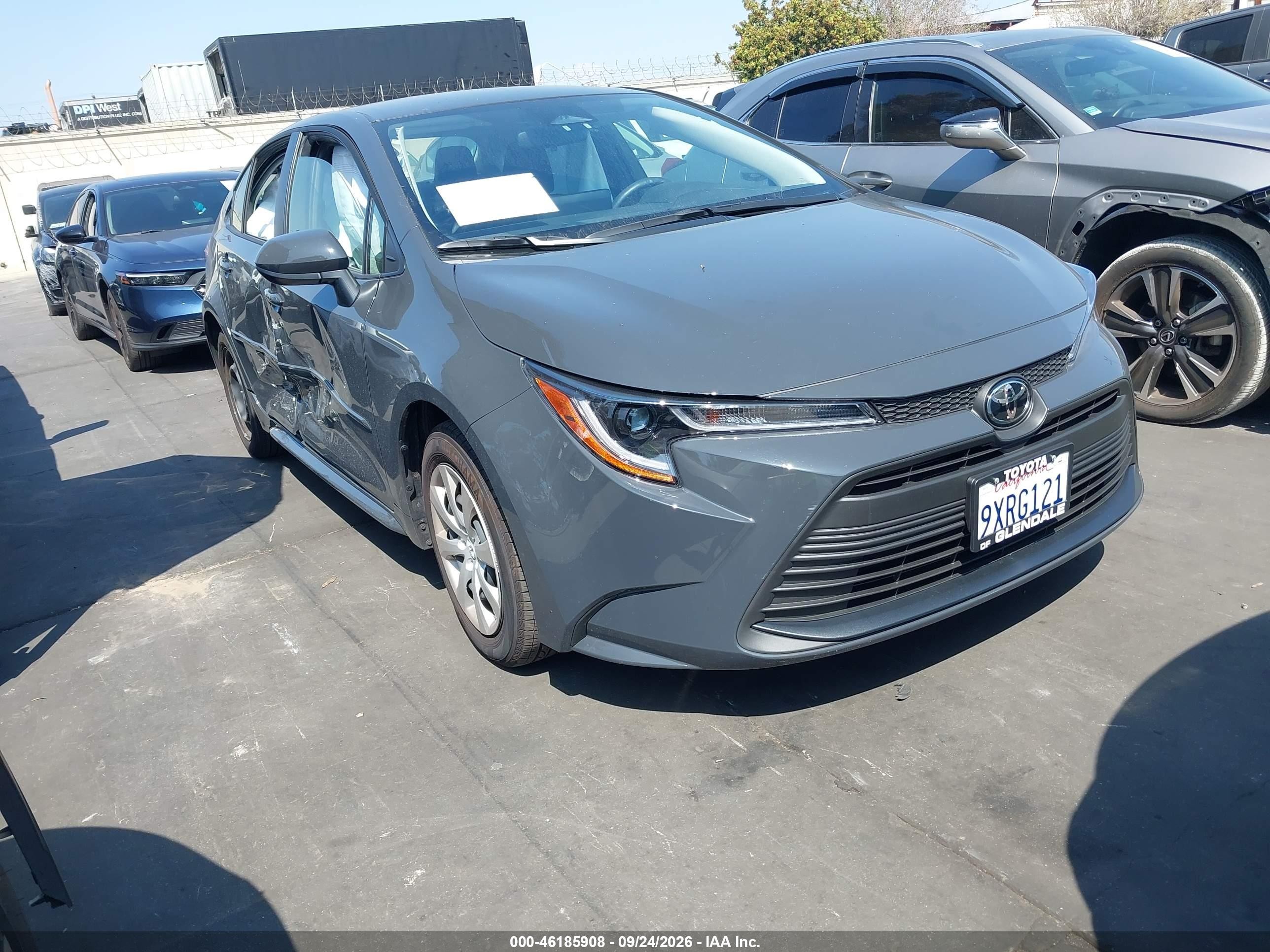2026 Toyota Corolla VIN JTDB4MEE2T3040799 — IAAI salvage auction photo