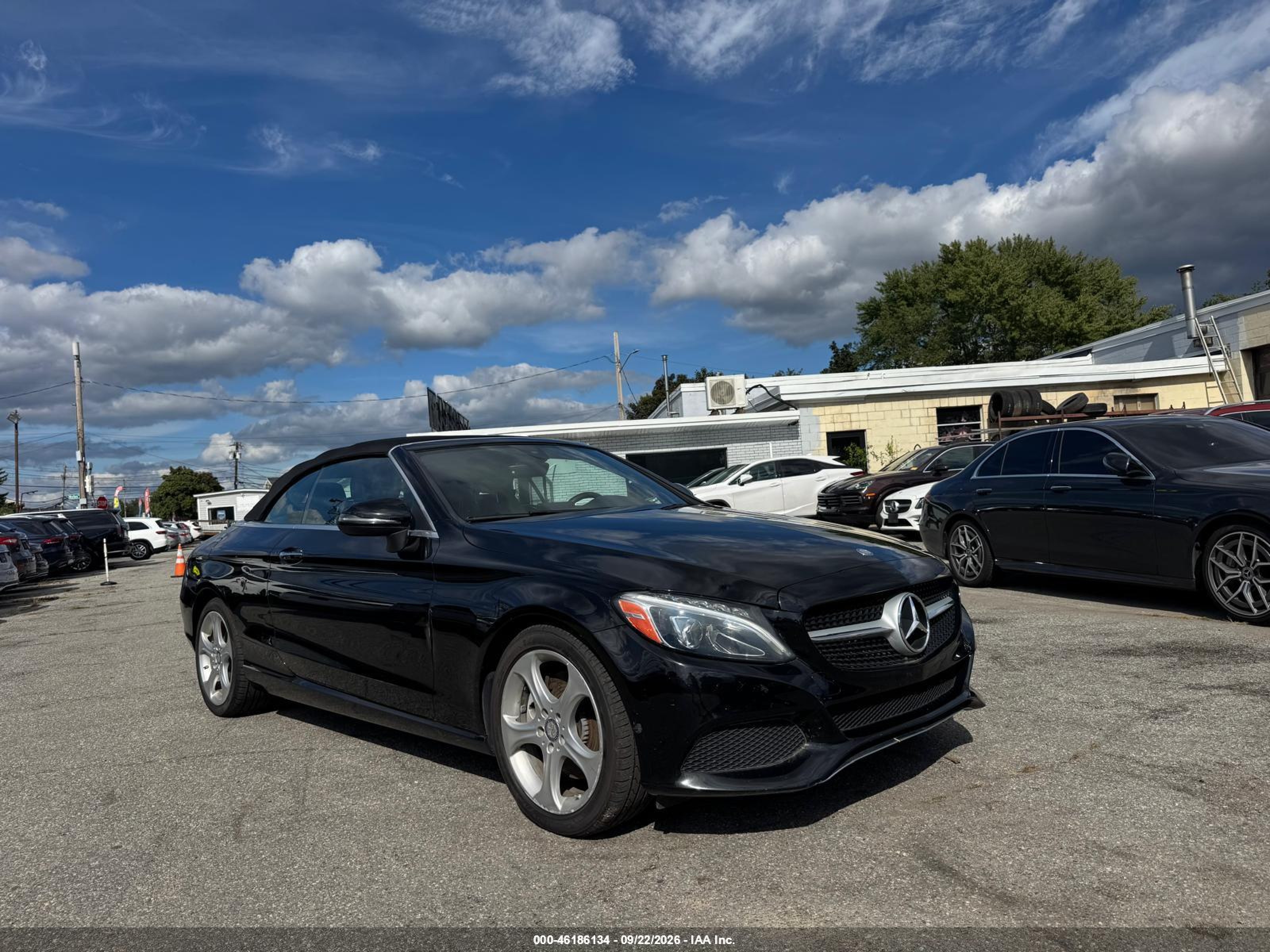 2017 Mercedes-Benz C-Class VIN WDDWK4KB4HF430400 — IAAI salvage auction photo