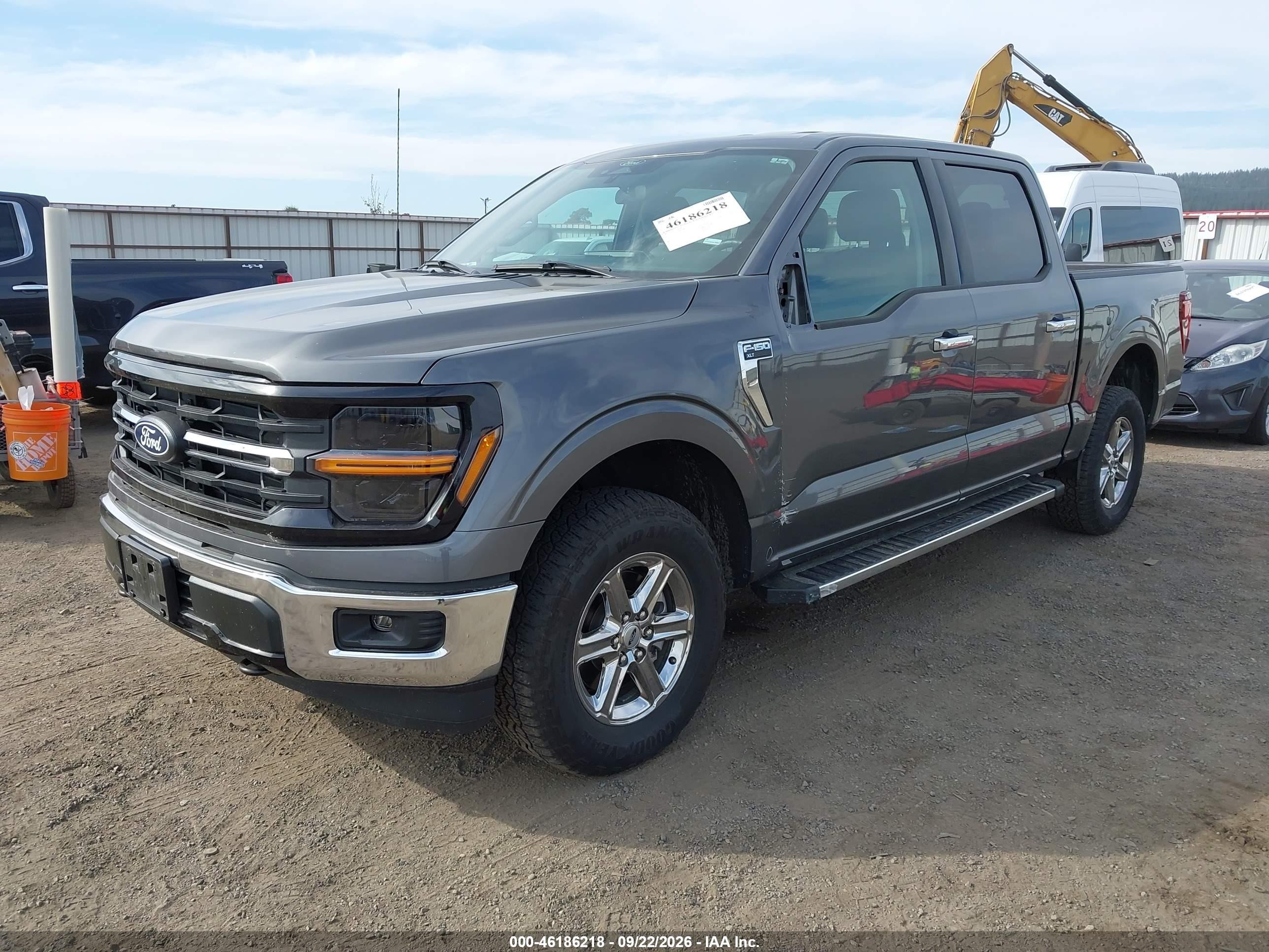 2025 Ford F-150 VIN 1FTFW3L50SKD98299 IAAI salvage auction — Side, Enterprise Vehicles Clear Only (Oregon), sold $30,250 on 2026-09-25 (photo 2)