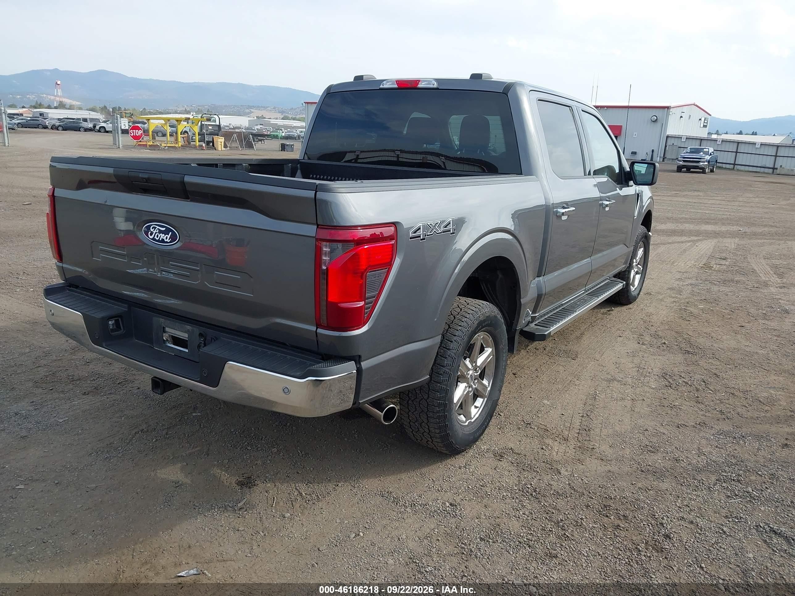2025 Ford F-150 VIN 1FTFW3L50SKD98299 IAAI salvage auction — Side, Enterprise Vehicles Clear Only (Oregon), sold $30,250 on 2026-09-25 (photo 4)