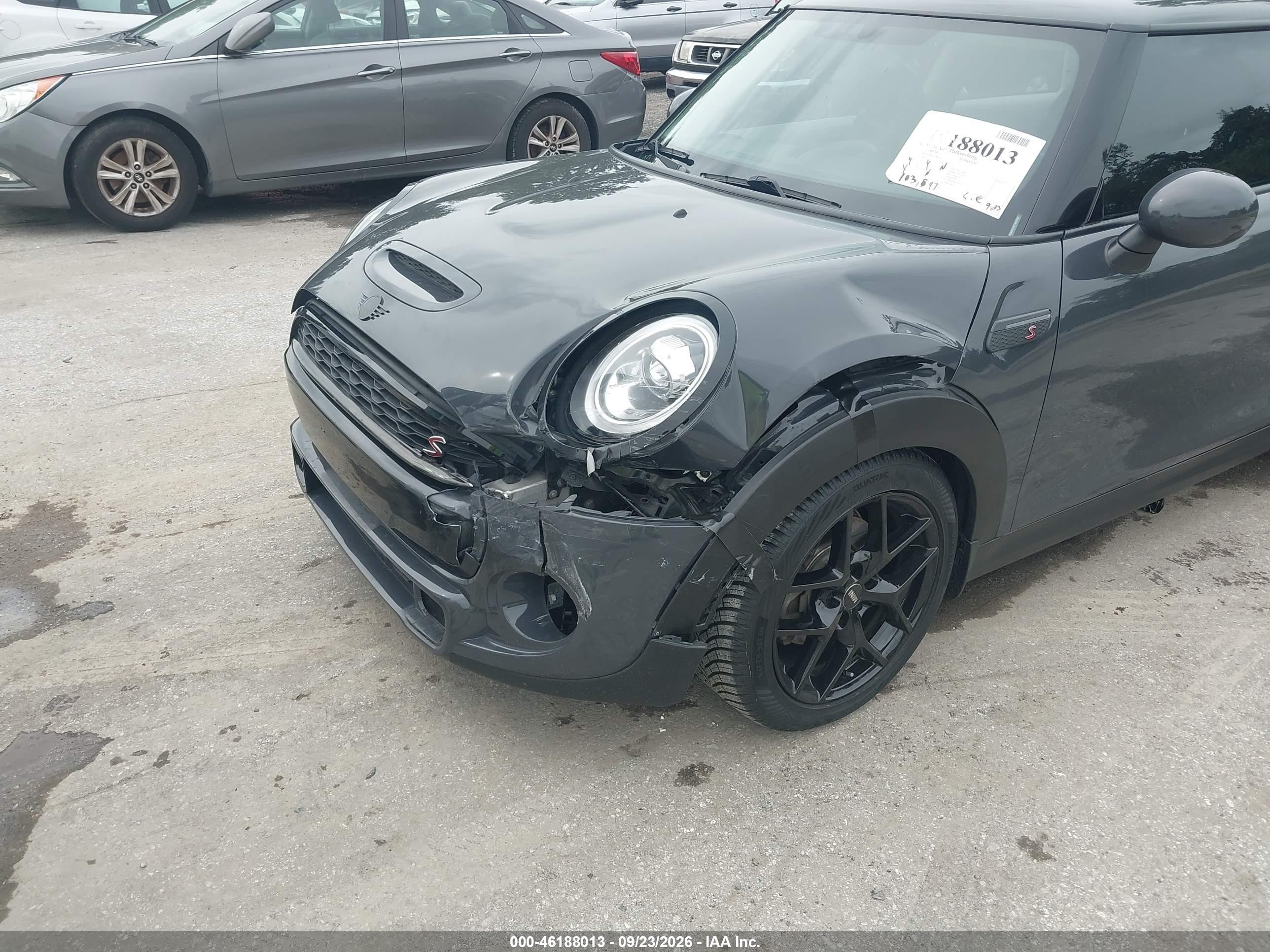 2014 Mini Hard top VIN WMWXM7C5XET986269 IAAI salvage auction — Unknown, Salvage - Greater Than 75% (Maryland), sold $1,250 on 2026-10-01 (photo 6)