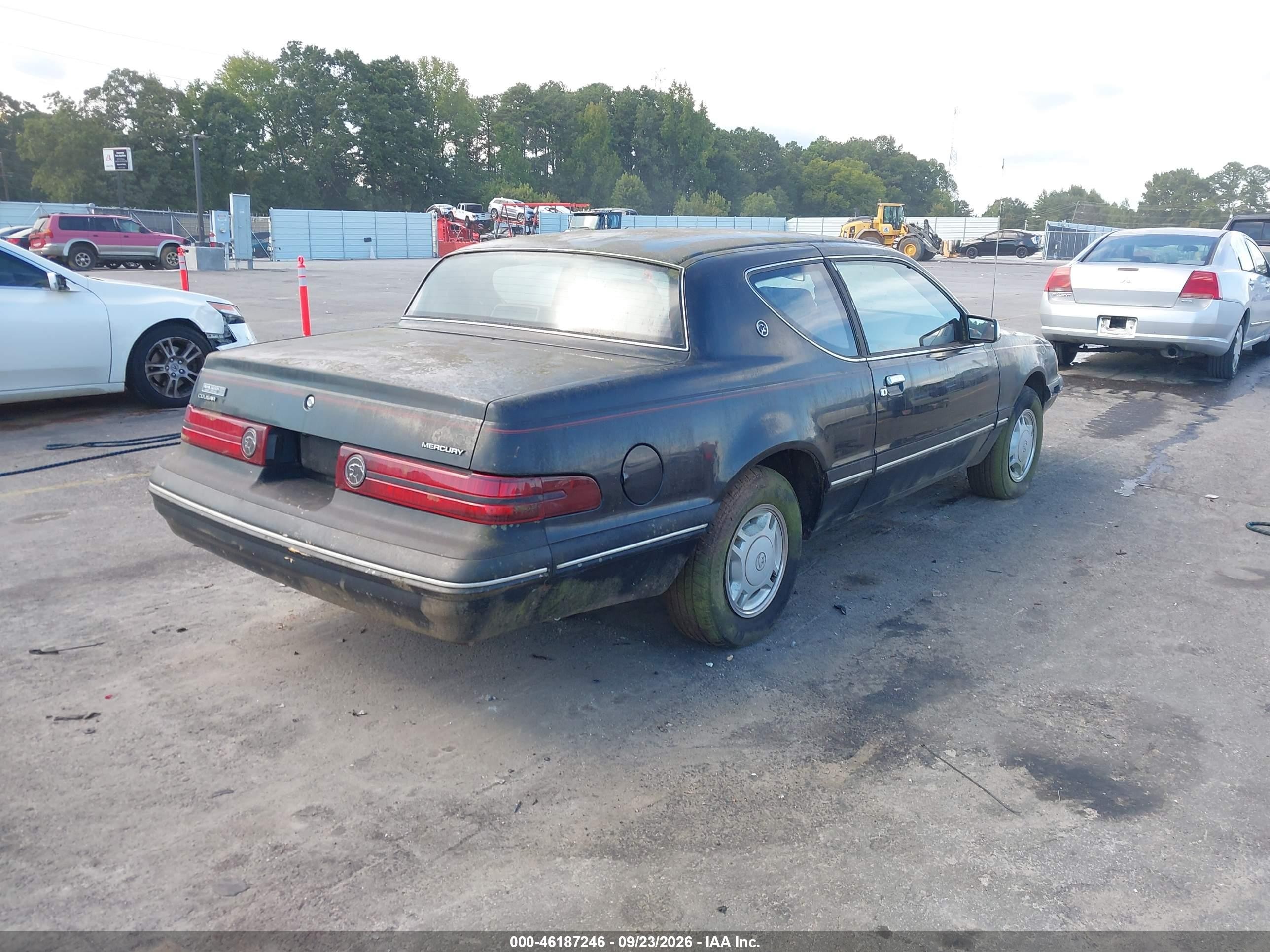1988 Mercury Cougar VIN 1MEBM60F6JH660677 IAAI salvage auction — Biohazard/Chemical, Clear (Georgia), sold $450 on 2026-10-09 (photo 4)