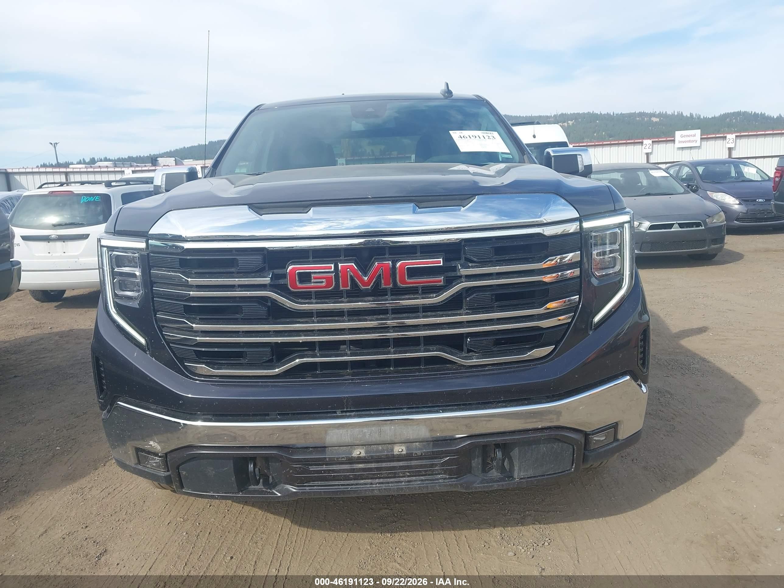 2025 GMC Sierra 1500 VIN 3GTUUDED5SG302701 IAAI salvage auction — Rear End, Enterprise Vehicles Clear Only (Washington), sold $28,250 on 2026-09-25 (photo 6)