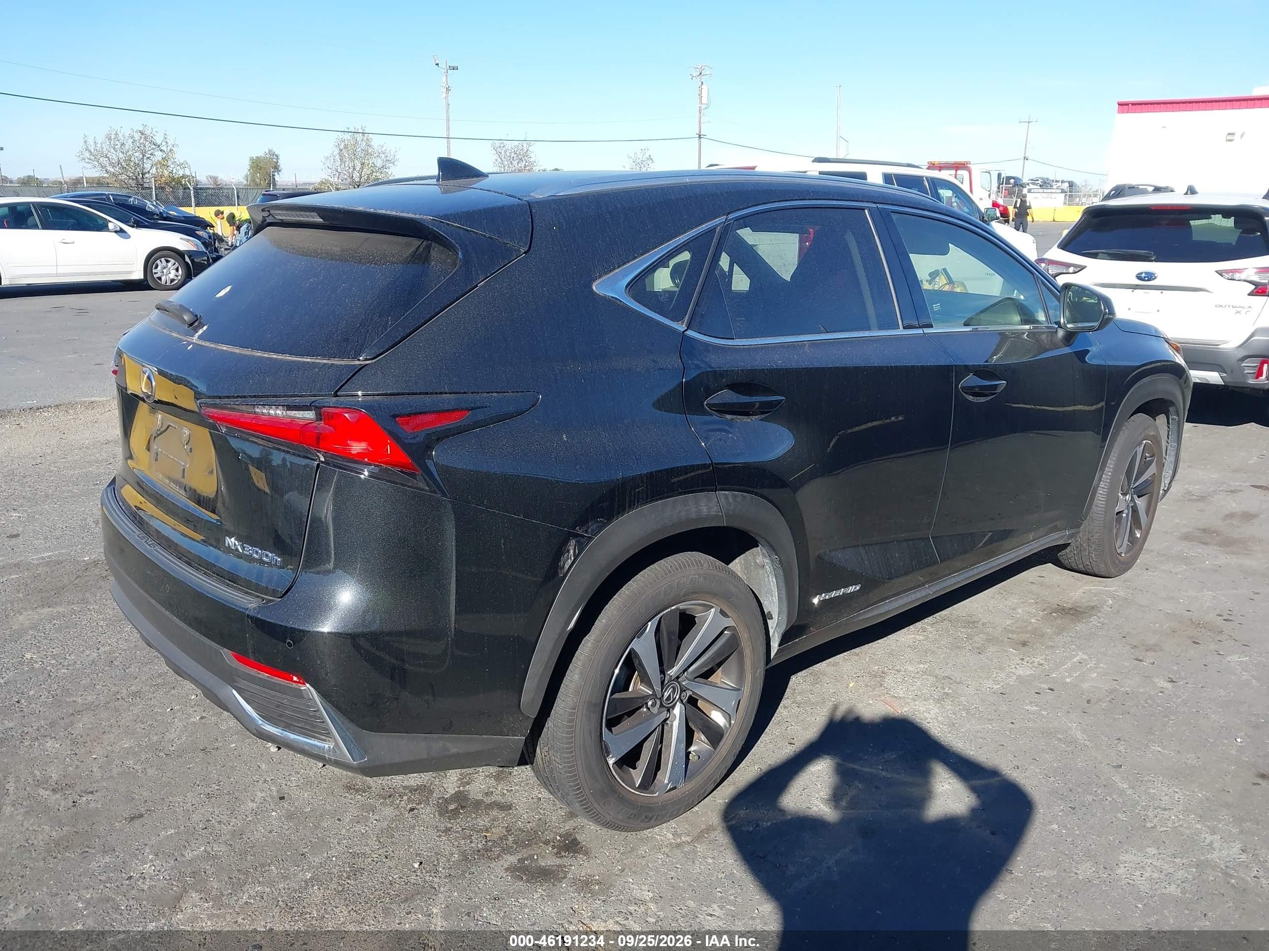 2020 Lexus Nx VIN JTJGJRDZ0L2140791 IAAI salvage auction — Unknown, Clear - Dealer Only (California), sold $17,300 on 2026-10-06 (photo 4)