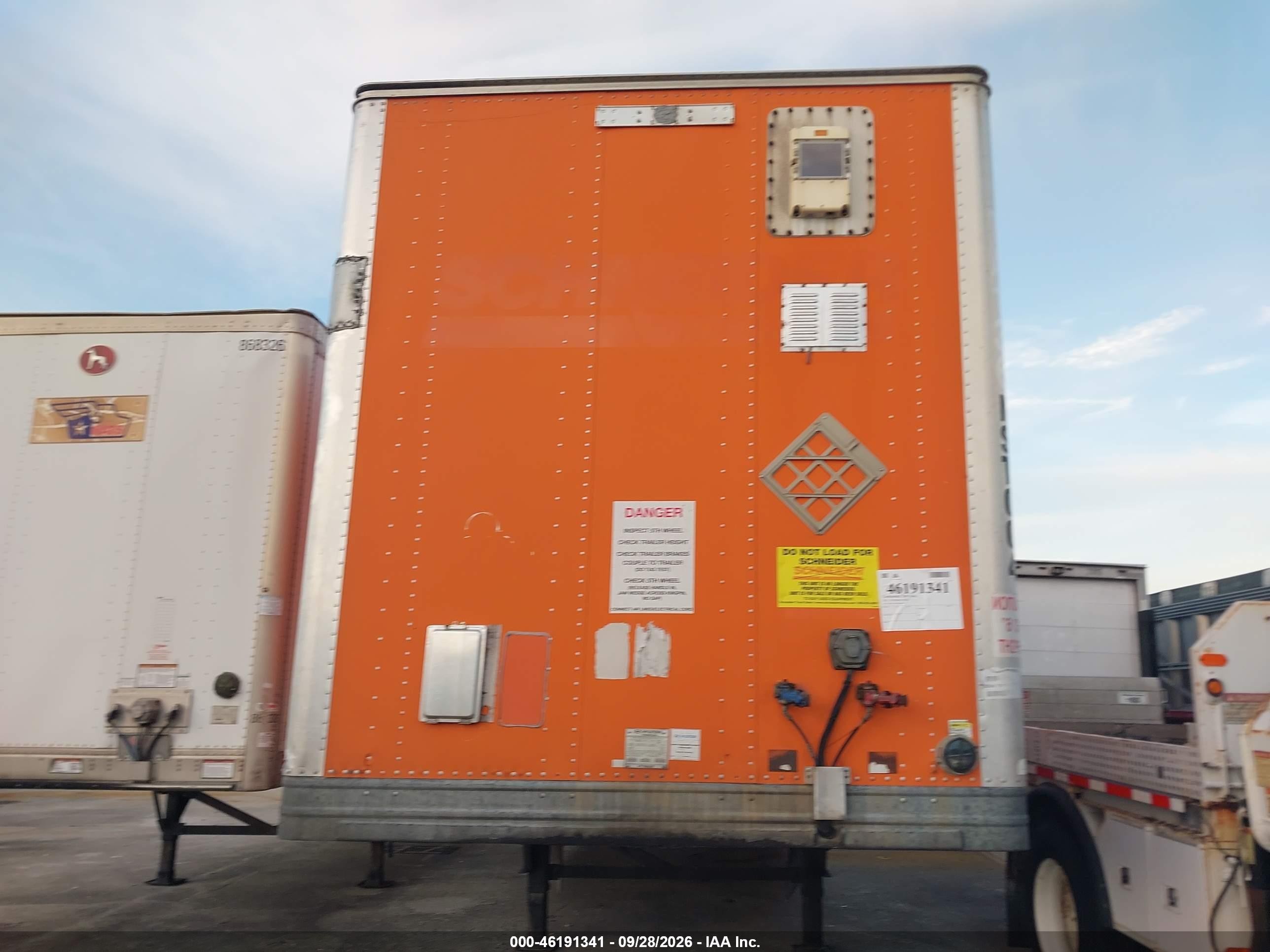 2012 Hyundai Translead Inc Hyundai Translead Inc VIN 3H3V532C9CT410015 IAAI salvage auction — Repossession, Original (Maine), sold $4,000 on 2026-09-30 (photo 6)