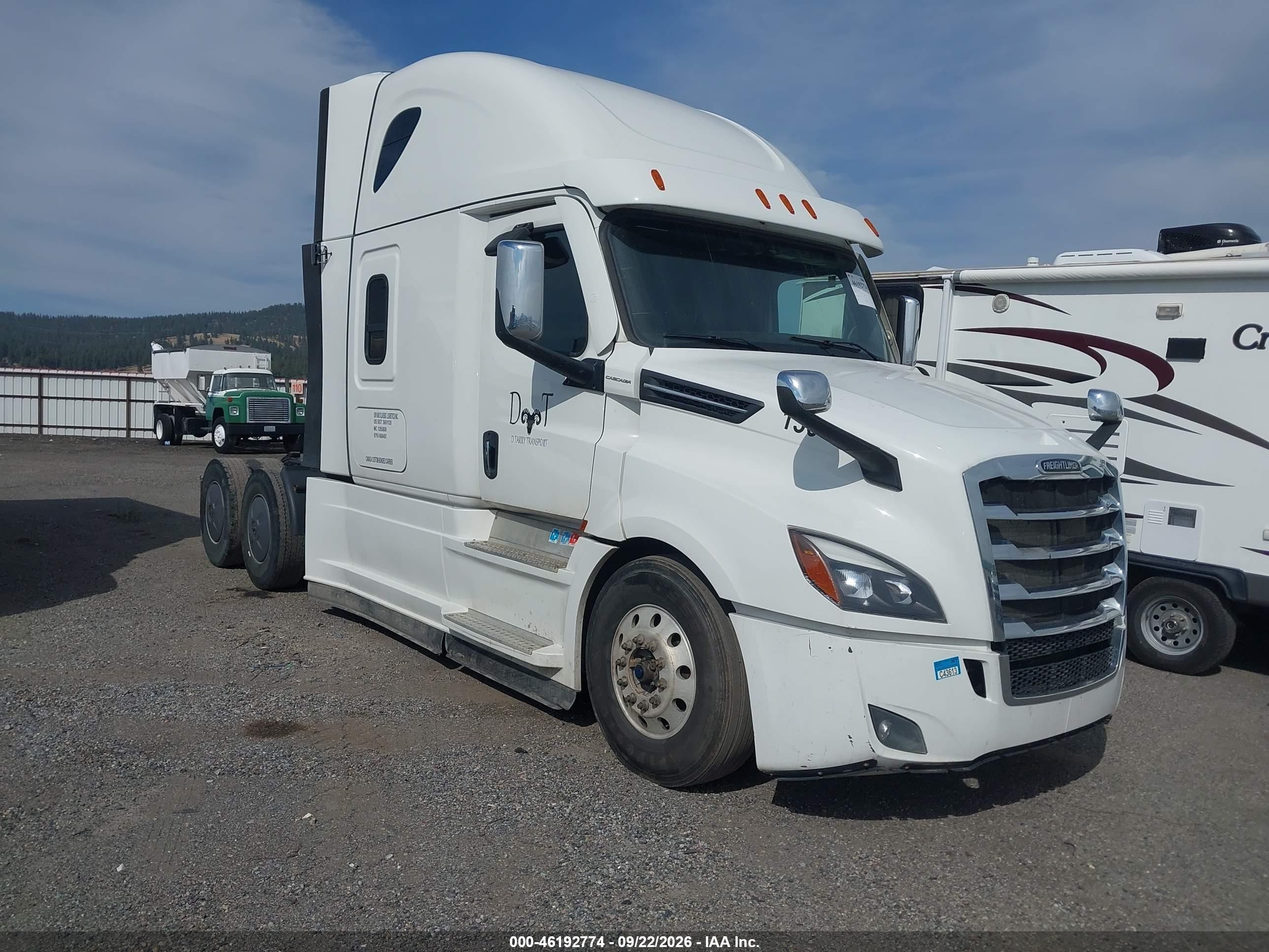 2023 Freightliner New Cascadia 126 VIN 1FUJHHDR6PLNV7839 — IAAI salvage auction photo