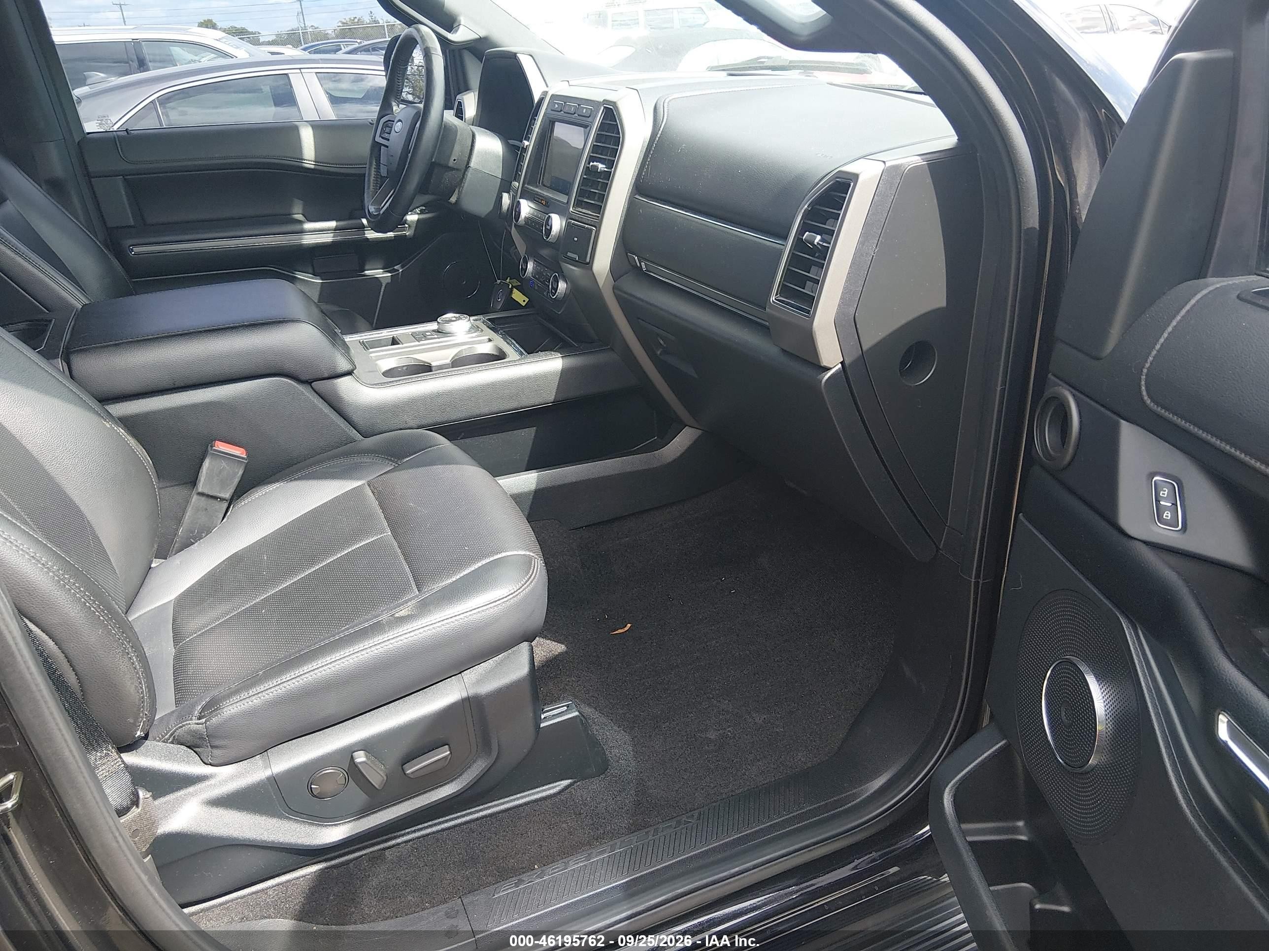 2021 Ford Expedition VIN 1FMJK1HT3MEA78666 IAAI salvage auction — Rear End, Salvage (Tennessee), sold $12,300 on 2026-10-08 (photo 8)