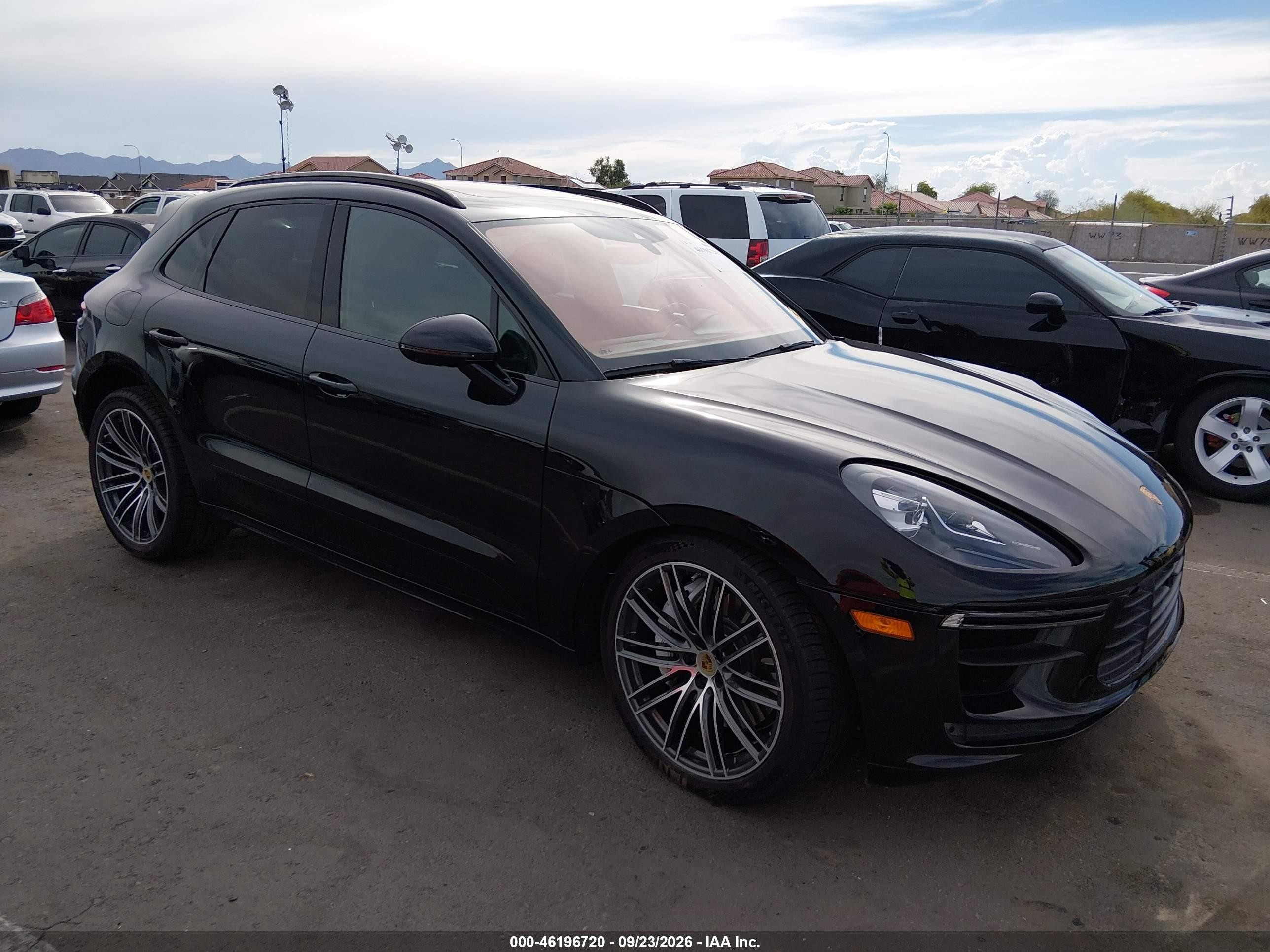 2021 Porsche Macan VIN WP1AF2A59MLB60423 — IAAI salvage auction photo