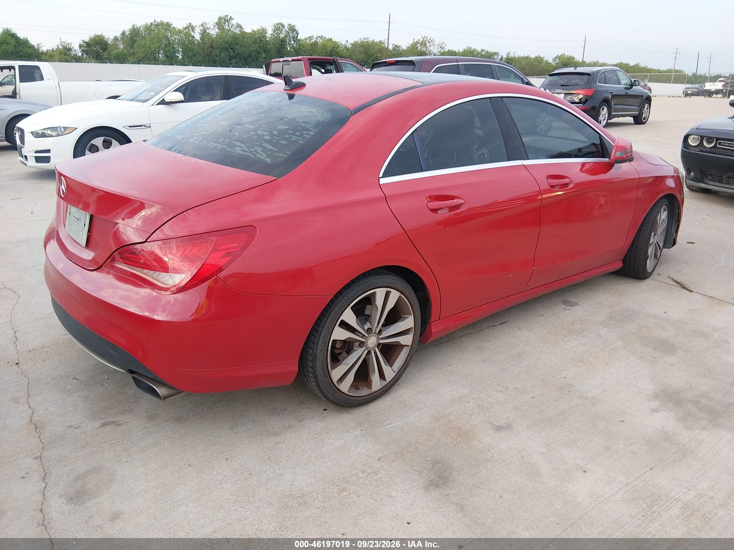 2014 Mercedes-Benz CLA-Class VIN WDDSJ4EB4EN059561 IAAI salvage auction — Normal Wear, Original (Texas), sold $2,175 on 2026-10-02 (photo 4)