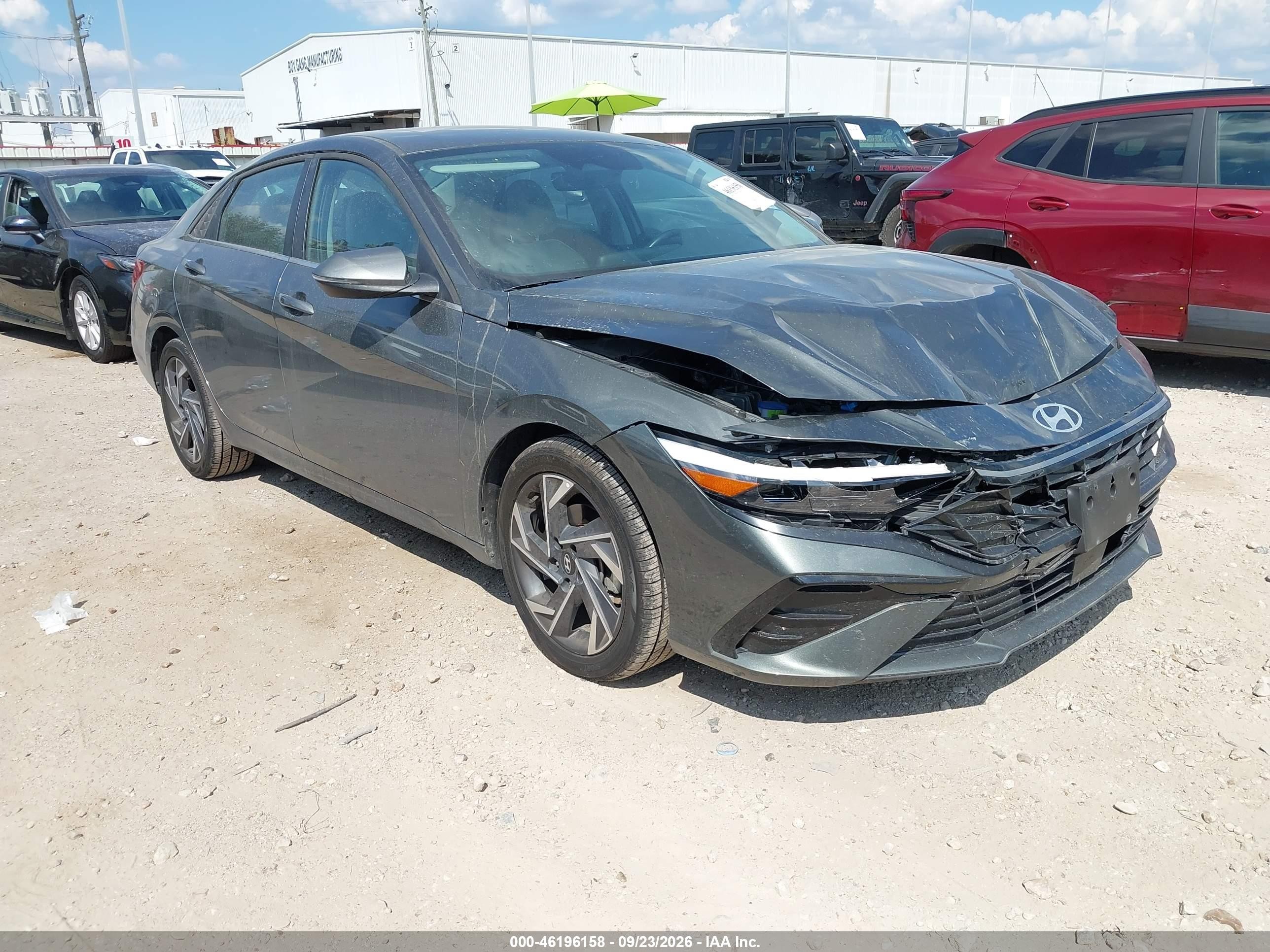 2025 Hyundai Elantra VIN KMHLP4DG4SU045389 — IAAI salvage auction photo