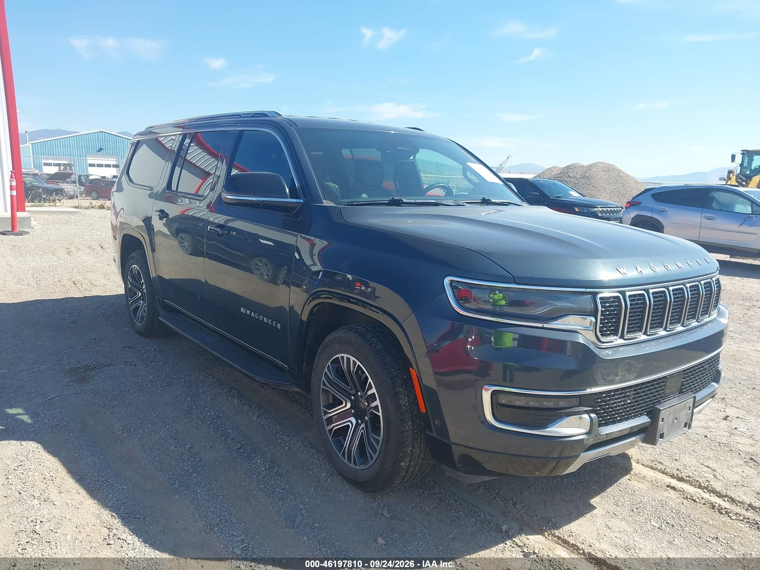 2024 Jeep Wagoneer VIN 1C4SJSBP5RS117067 — IAAI salvage auction photo