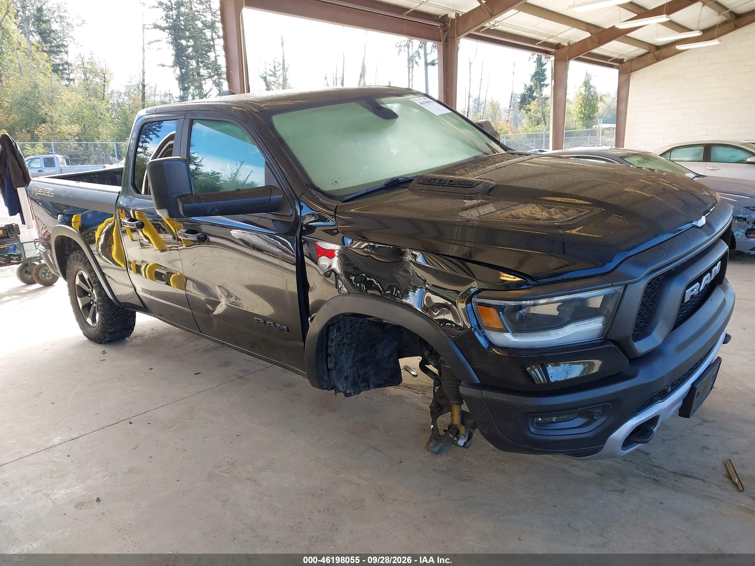 2019 Ram 1500 VIN 1C6SRFET5KN682410 — IAAI salvage auction photo