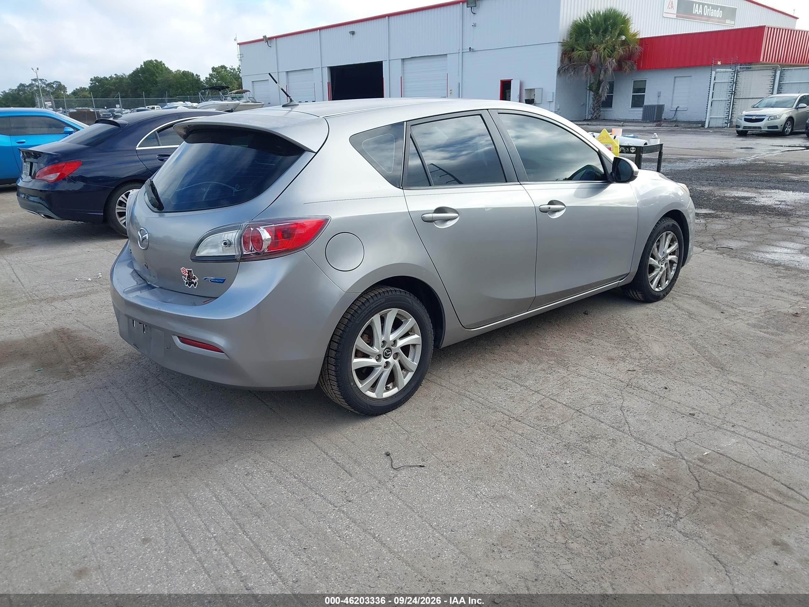 2013 Mazda 3 VIN JM1BL1L78D1743052 IAAI salvage auction — Normal Wear, Clear (Florida), sold $1,000 on 2026-10-04 (photo 4)