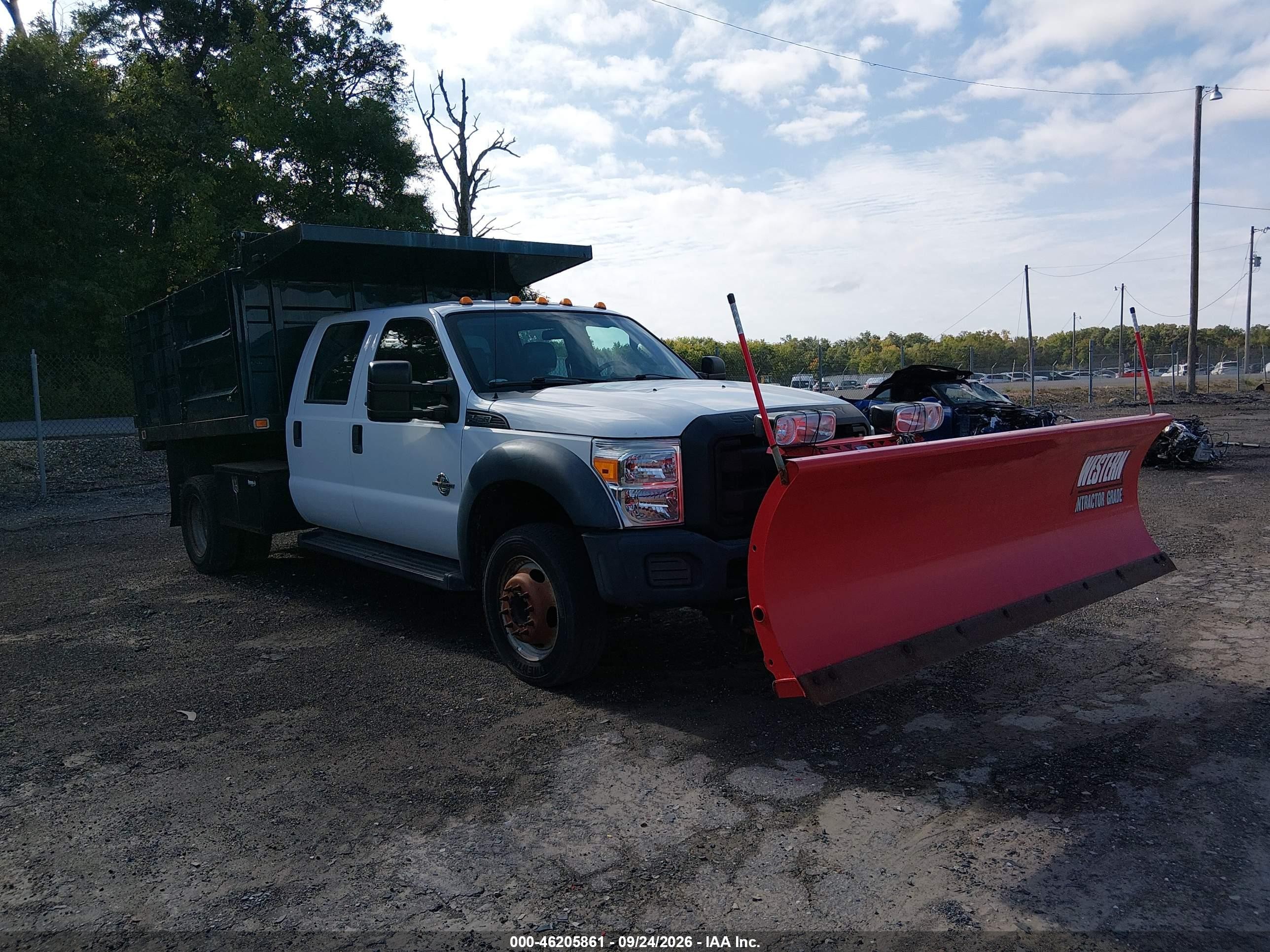 2016 Ford F-550 Super Duty VIN 1FD9W4GTXGEB98589 — IAAI salvage auction photo